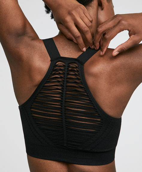 Soutien desportivo com buracos nas costas - 5