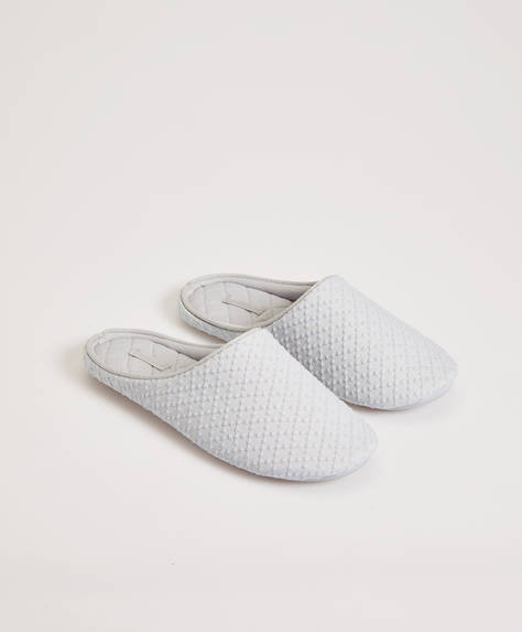 هذه الليلة يتيم الحلاق zapatillas novia pompon - spamwell.net