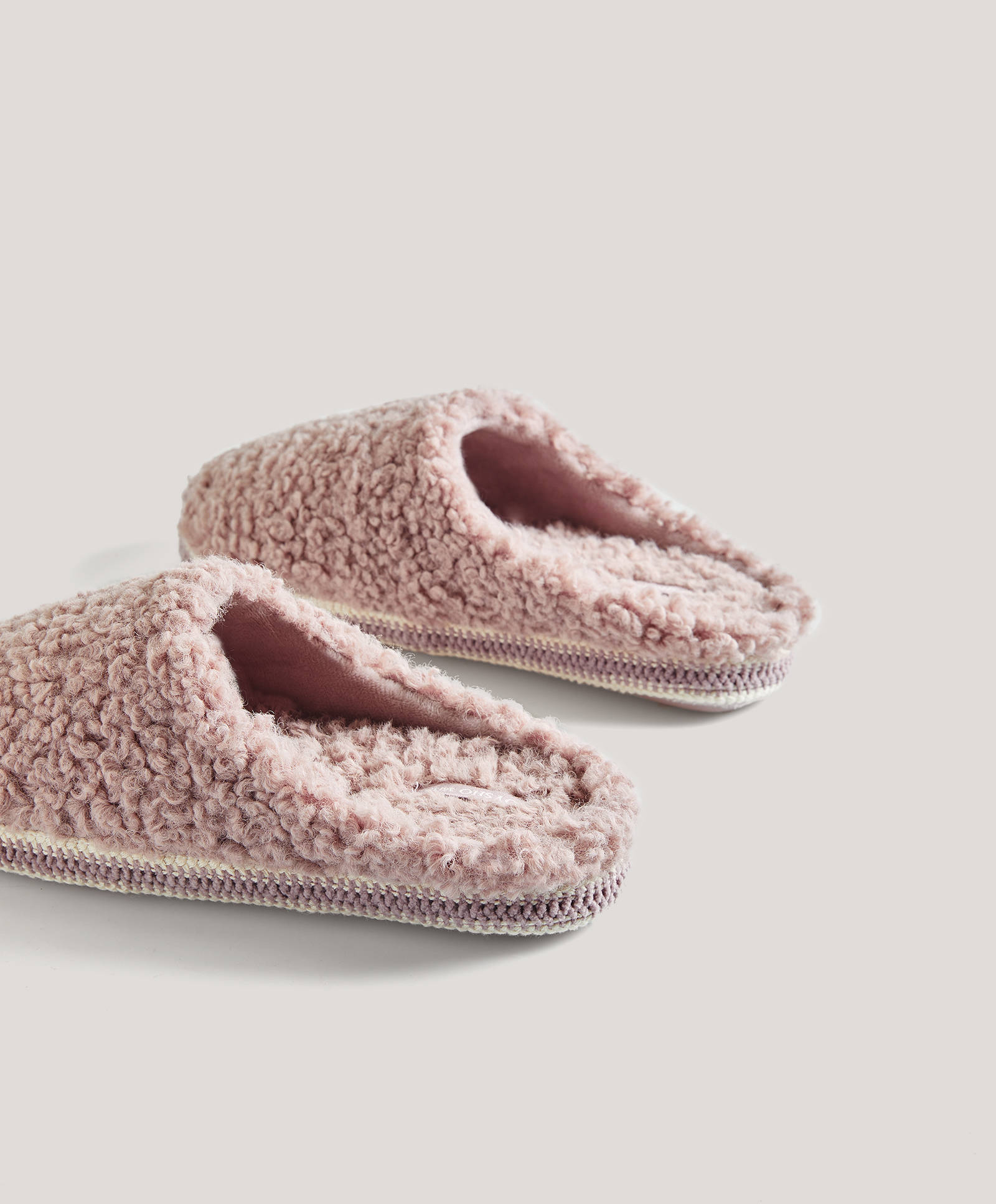 house clogs