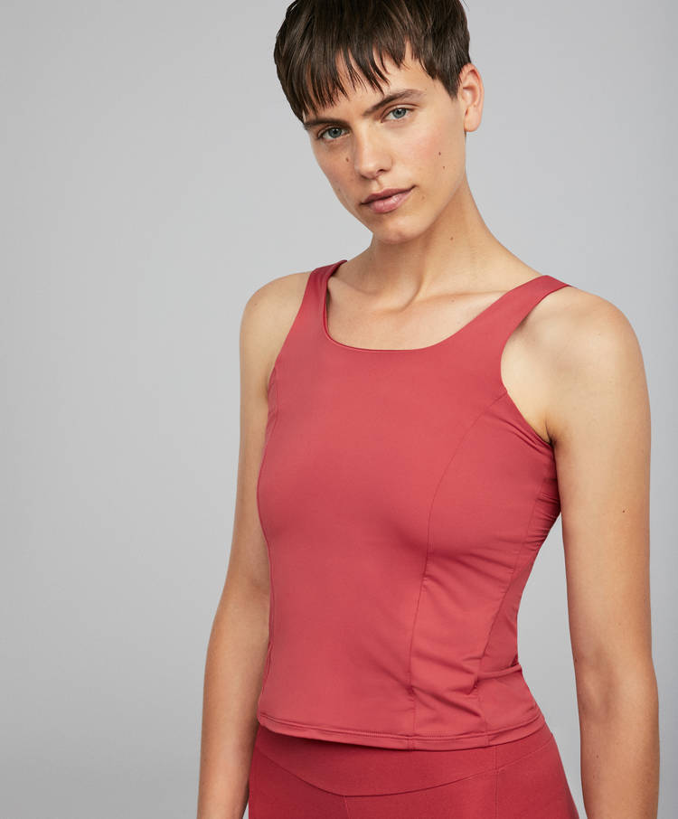 camisetas deporte oysho