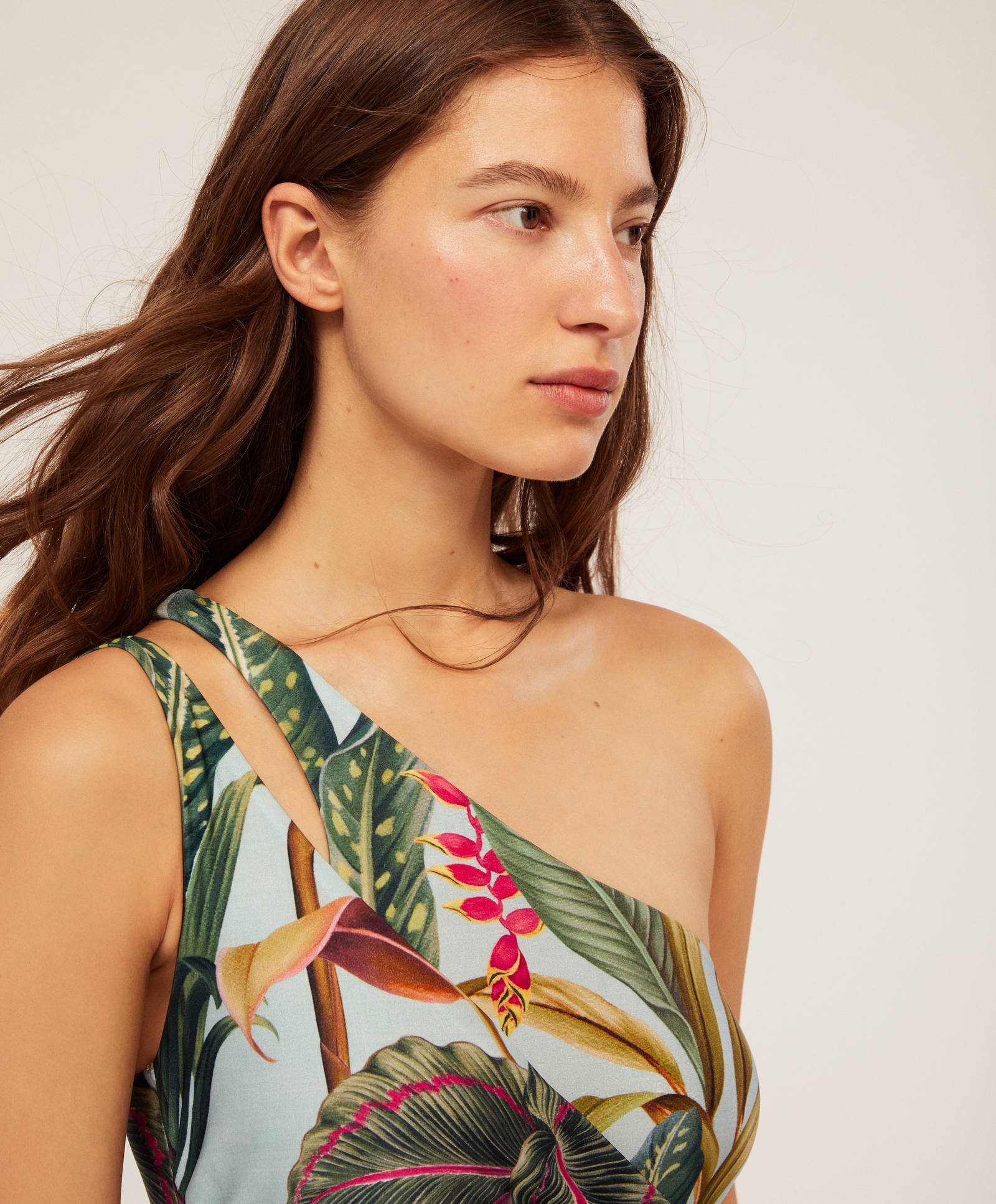 Oysho Tropical jungle swimsuit 2 Oysho Tropical jungle swimsuit 3
