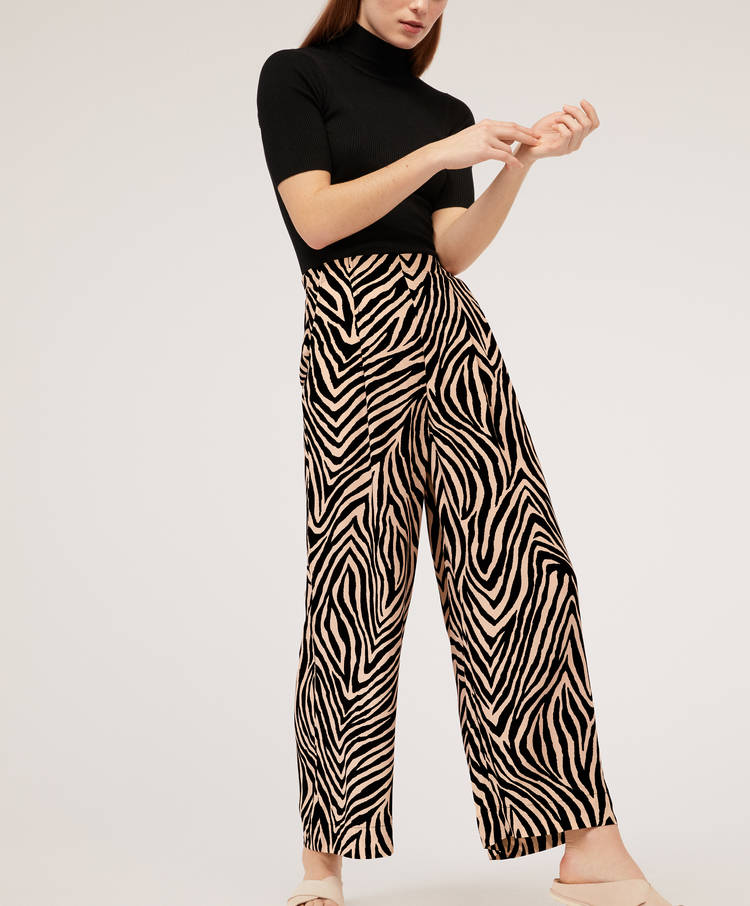 Pantalones Estampado Zebra Pantalones Y Shorts Bano Y