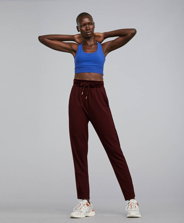 velvet joggers tracksuits free