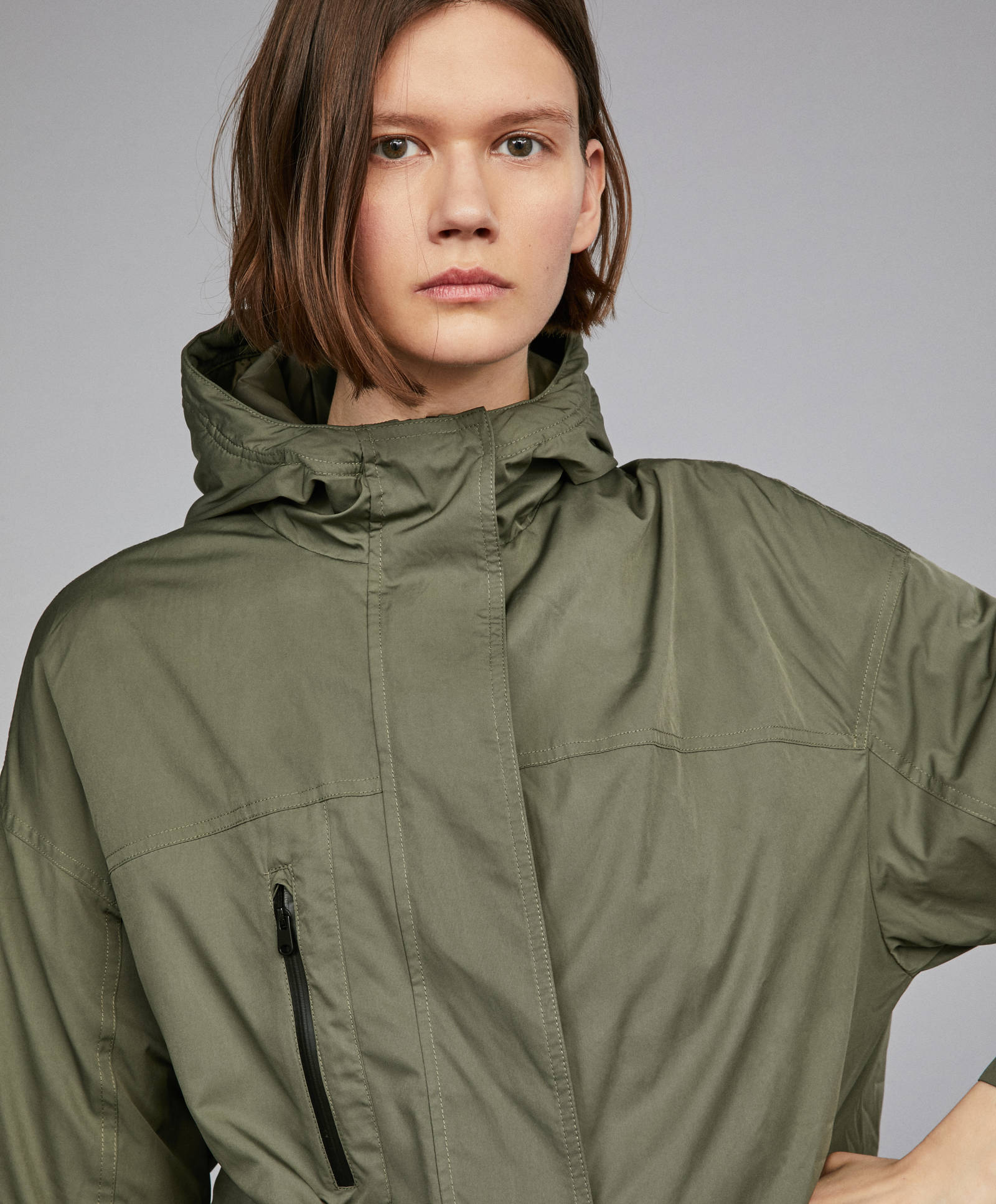 oysho parka khaki