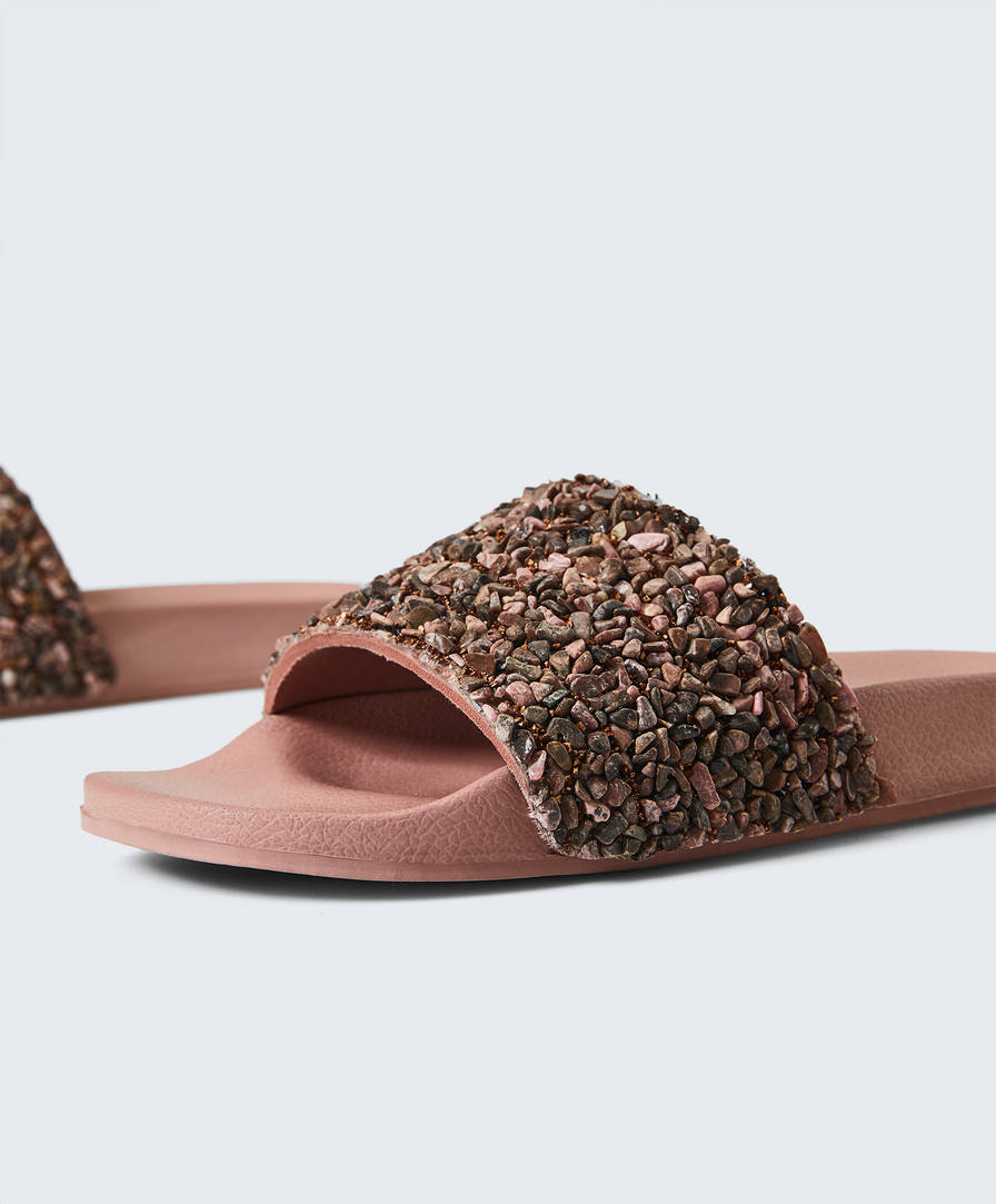 Oysho slides clearance
