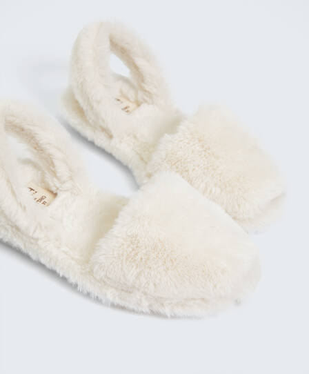 oysho pantofole sposa