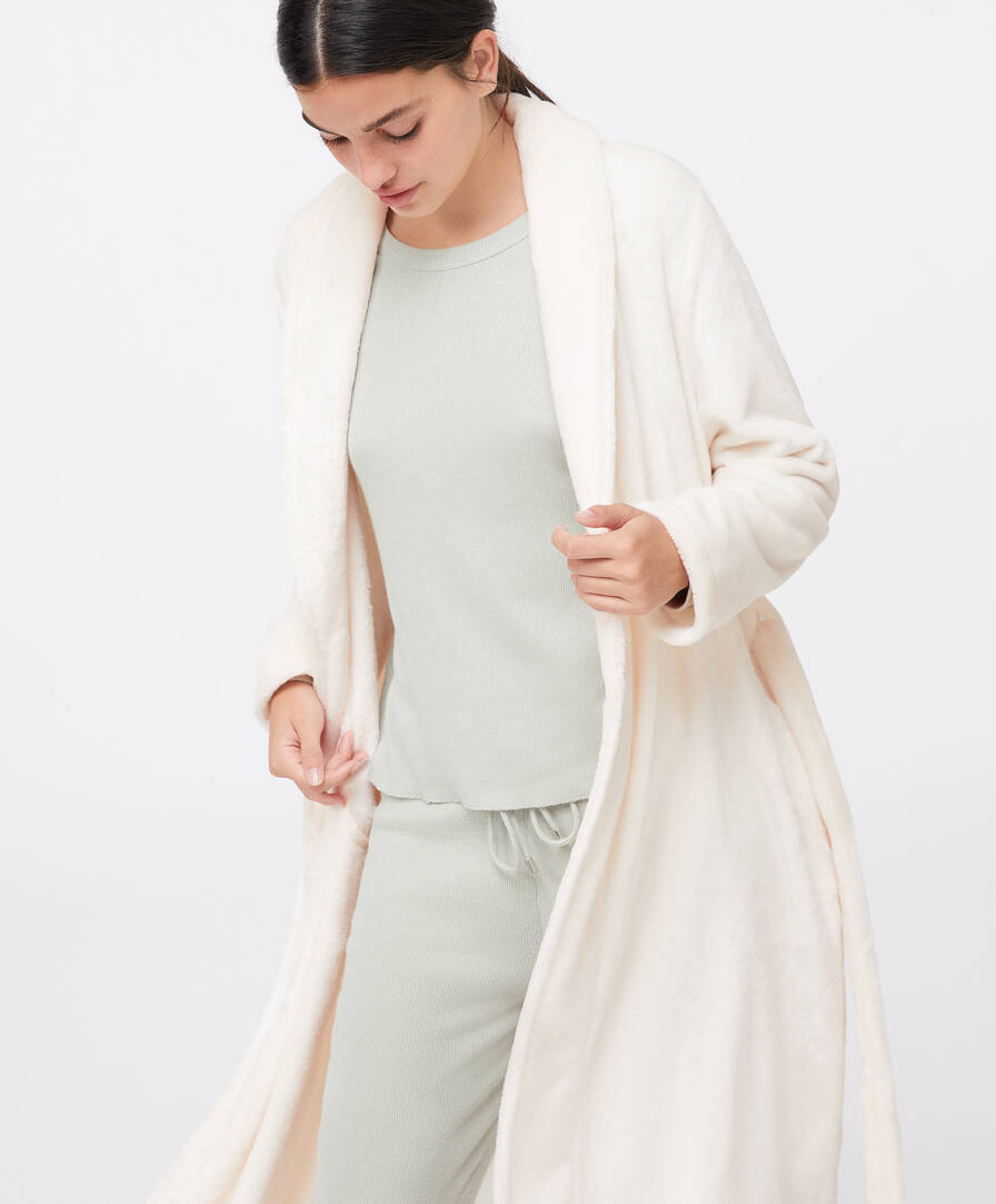 robe oysho