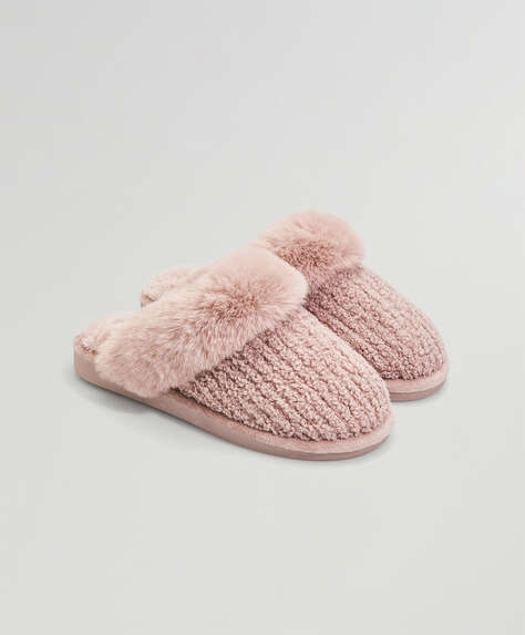 Pink cuff slippers