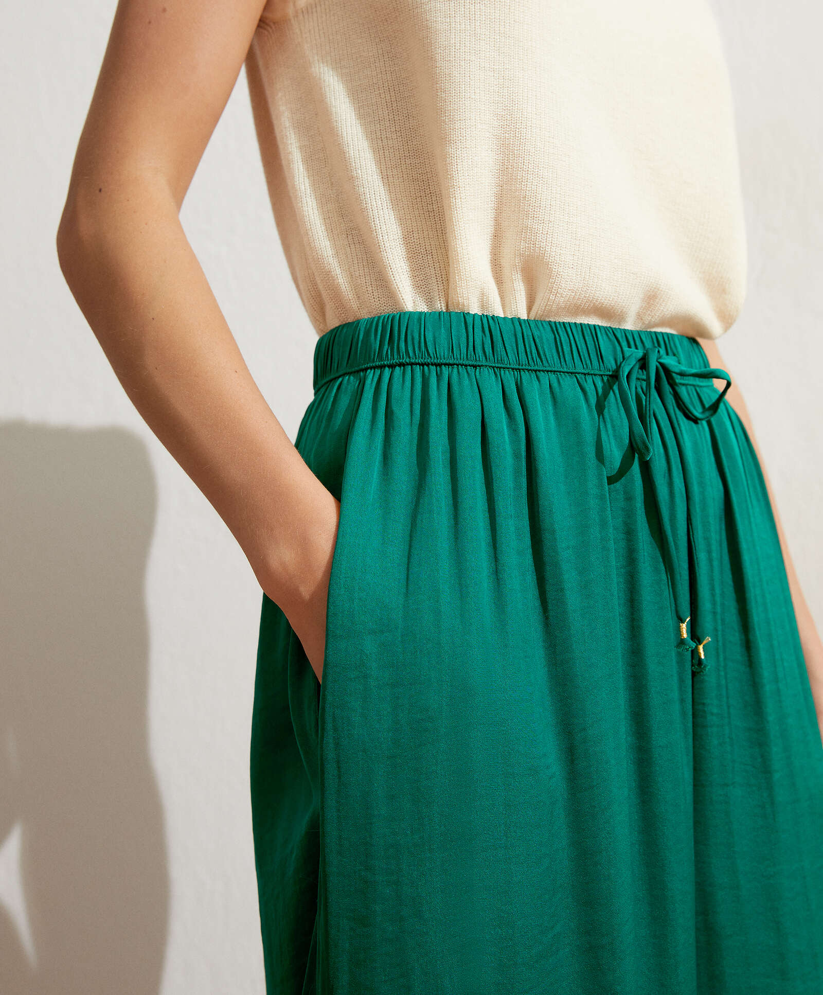 Oysho - Pantalón largo ancho satinado