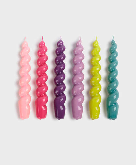 6 coloured candles