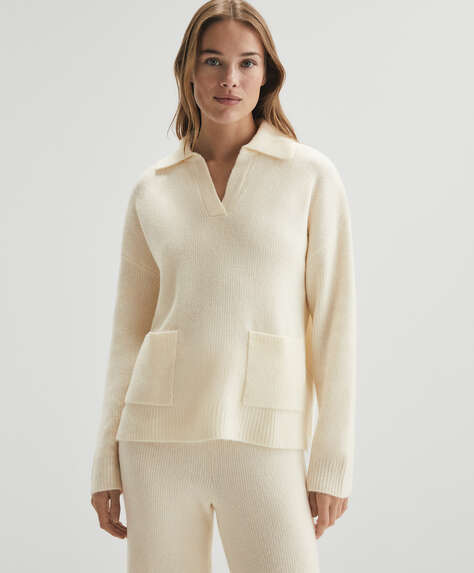 Jumper with polo collar and pockets