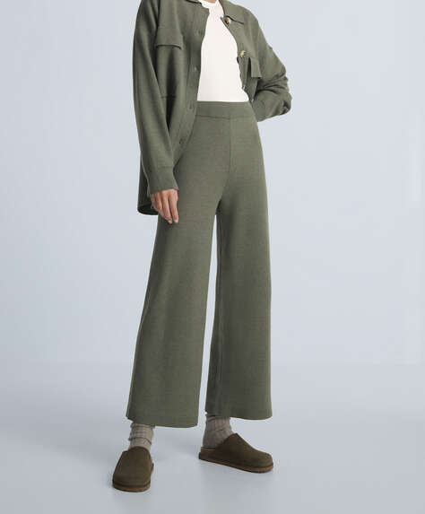 Wide-leg knit trousers