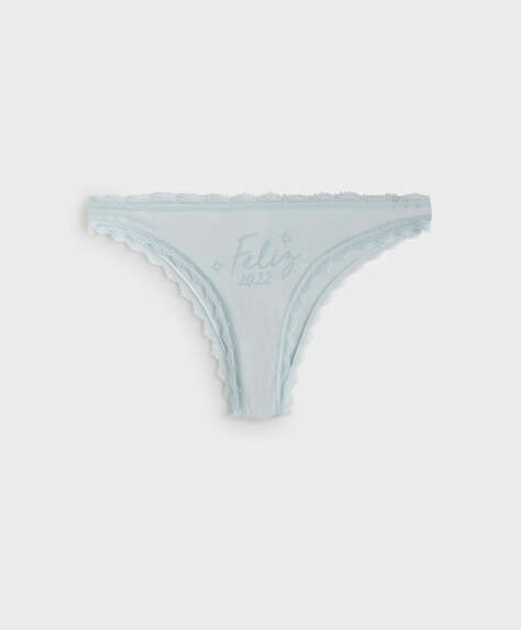 Cotton Brazilian briefs with lace trim and slight gathering at the back. Elasticated waist.