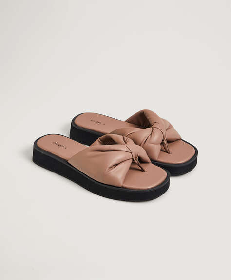 Sandals - Footwear | OYSHO United Kingdom
