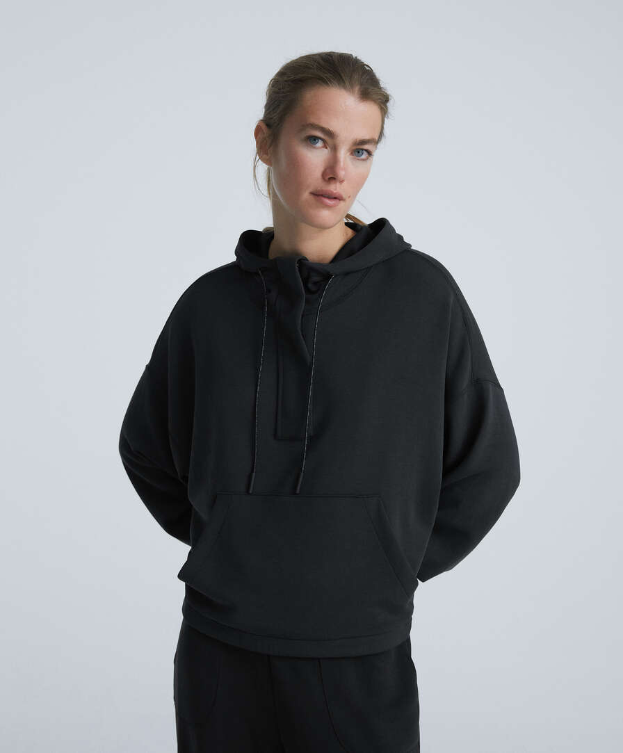 Sudadera tacto suave bolsillo grande frontal - Partes de arriba - Homewear  - Nueva temporada | Oysho Panamá