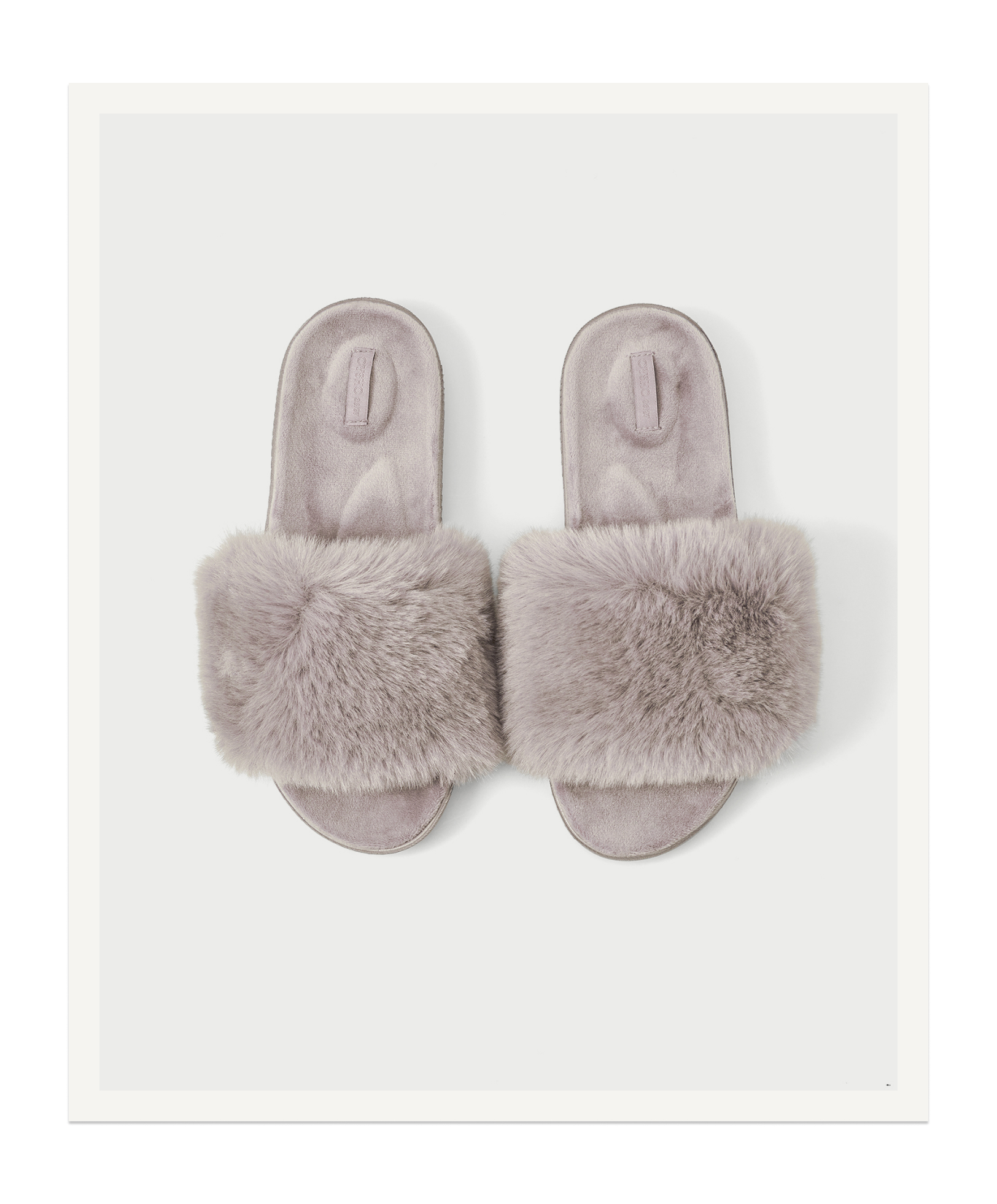 Light sole slippers