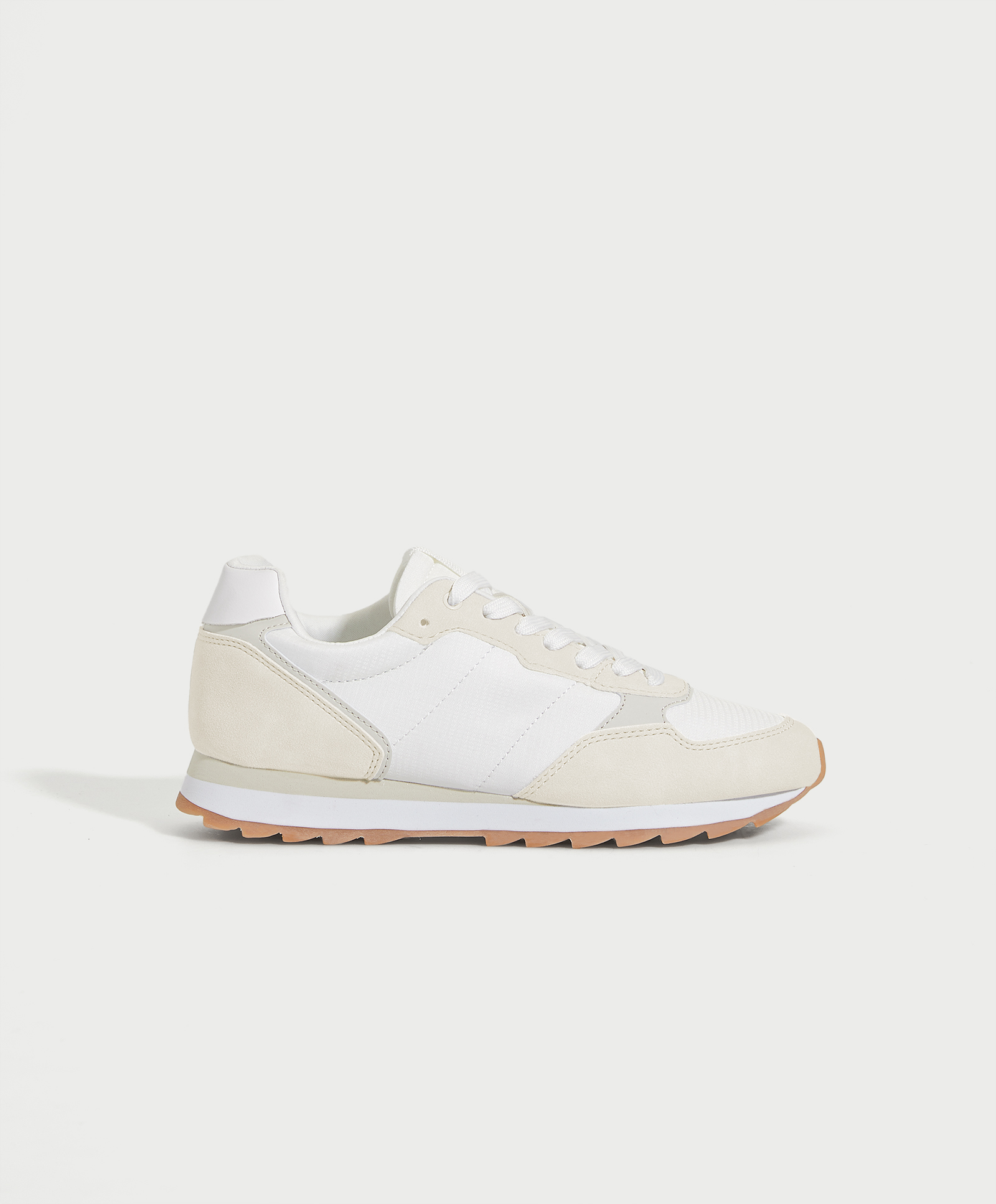 1100/880 Cushioned nylon trainers