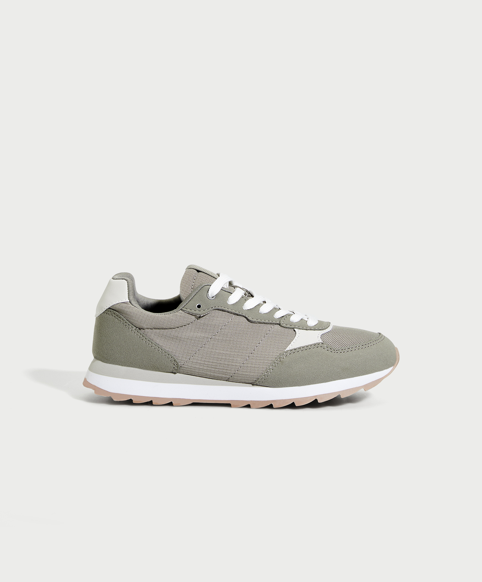 1101/880 Vadderad sportsko nylon