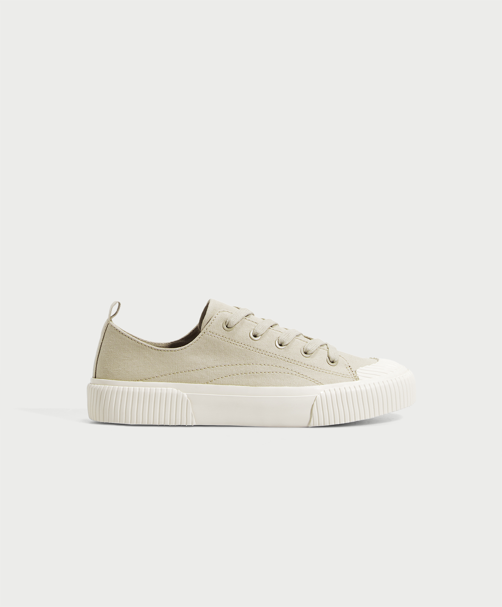 1110/980 Flatform fabric pumps