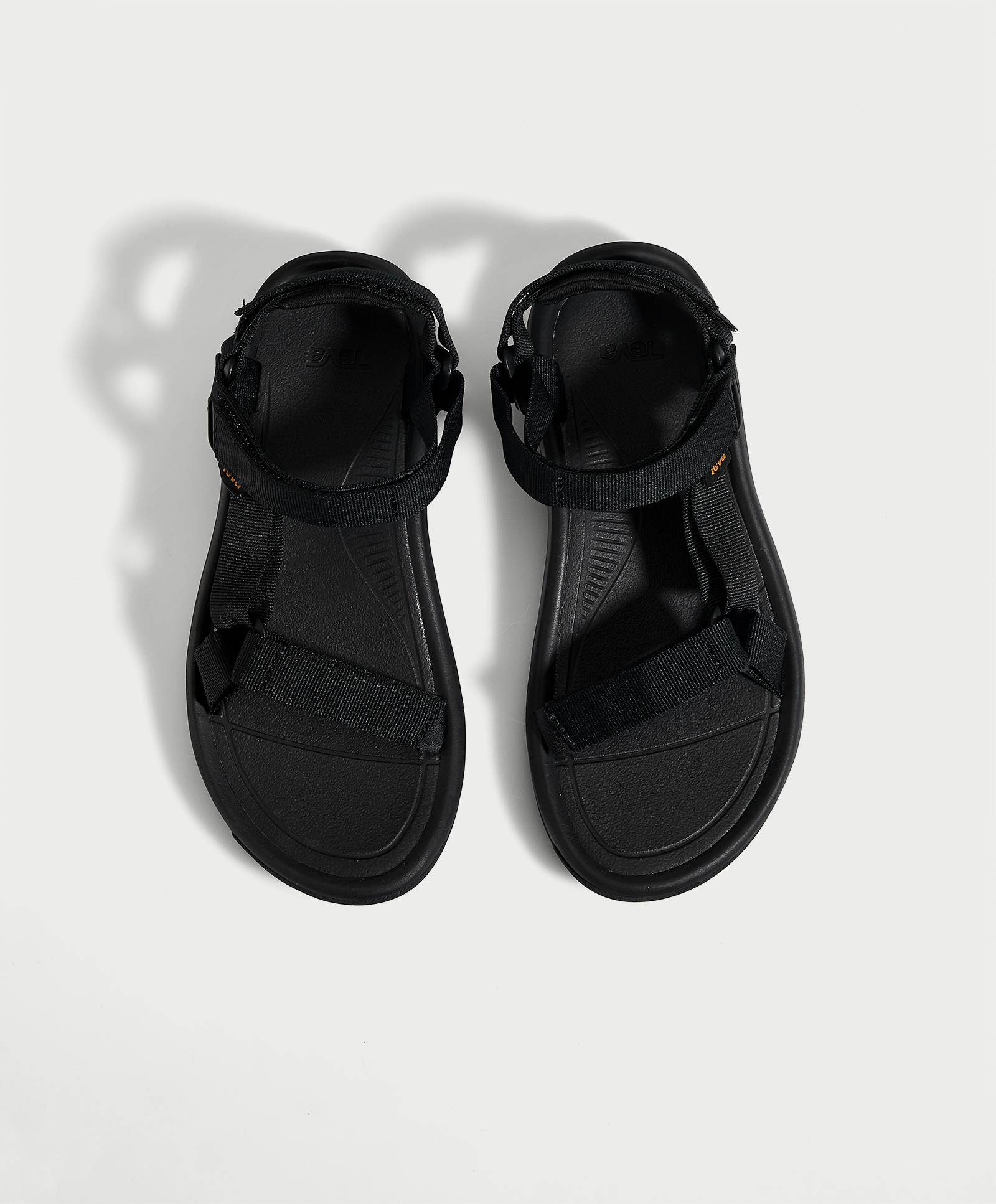 Sandalia Teva ® Teva Hurricane XLT2 - Sport | OYSHO España - Canarias
