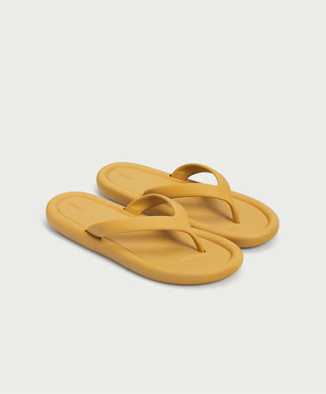 Pool sandals