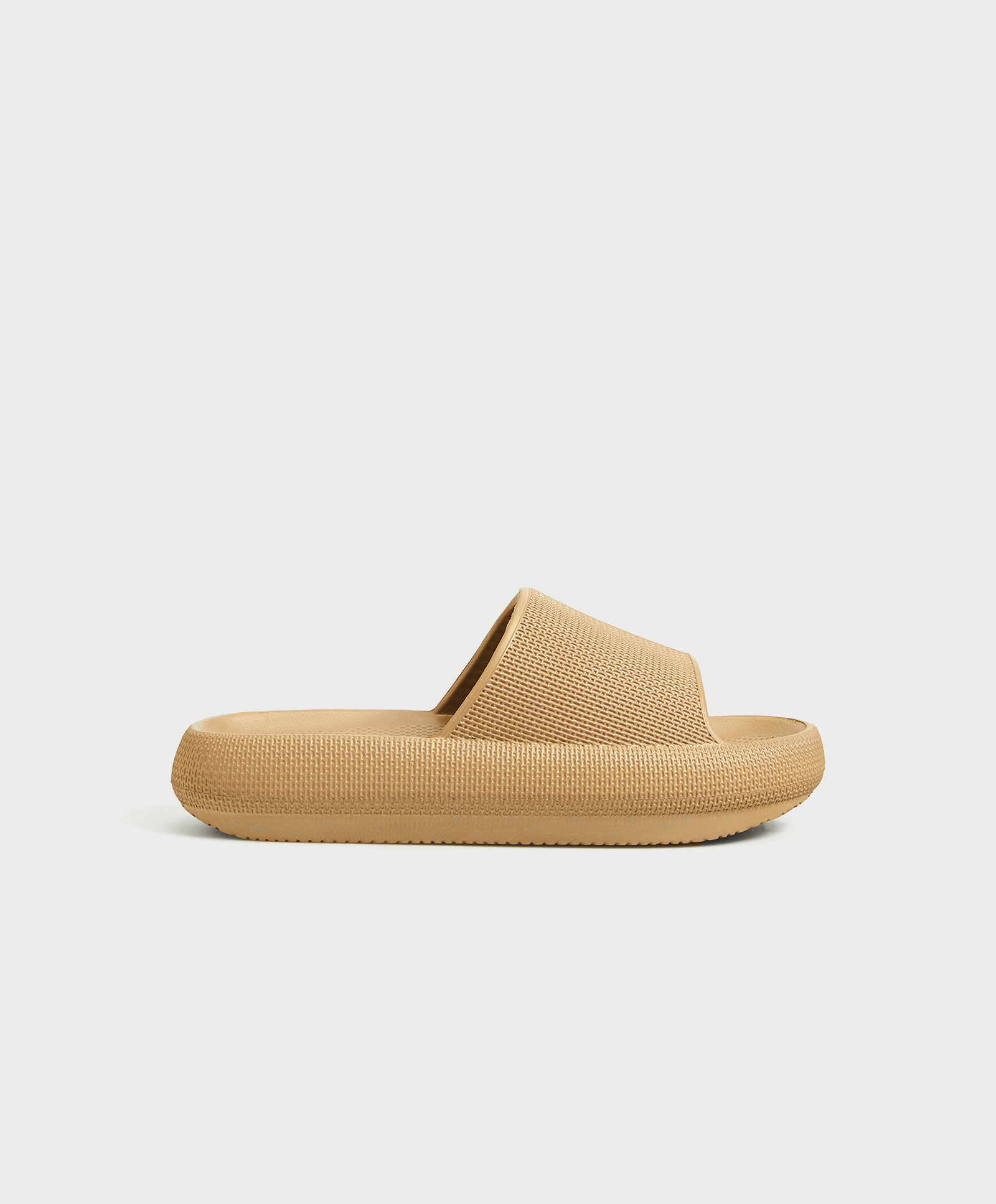 Sandaler med flatform