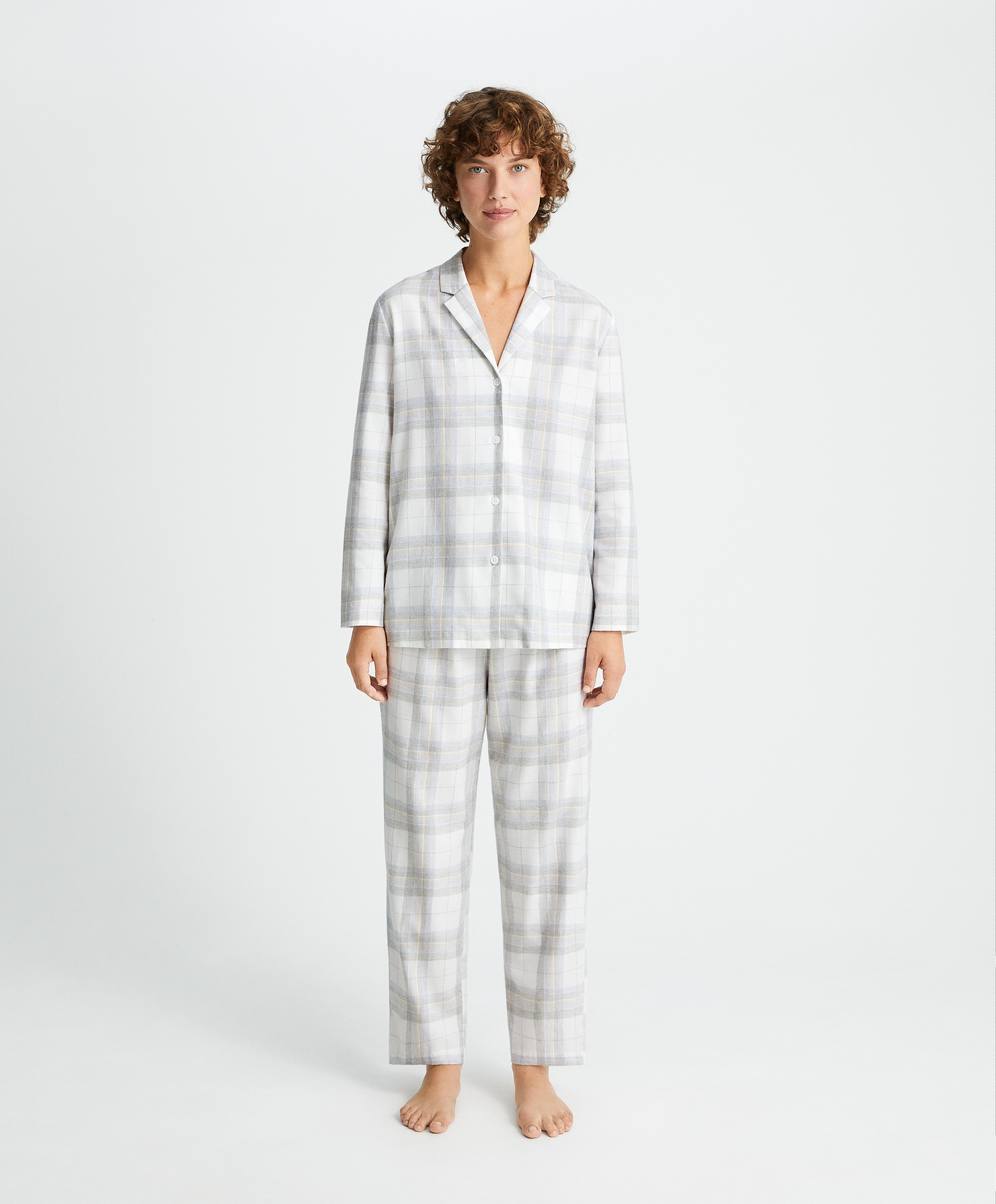 Zweiteiliger Hemdpyjama aus 100 % Baumwolle mit Karos