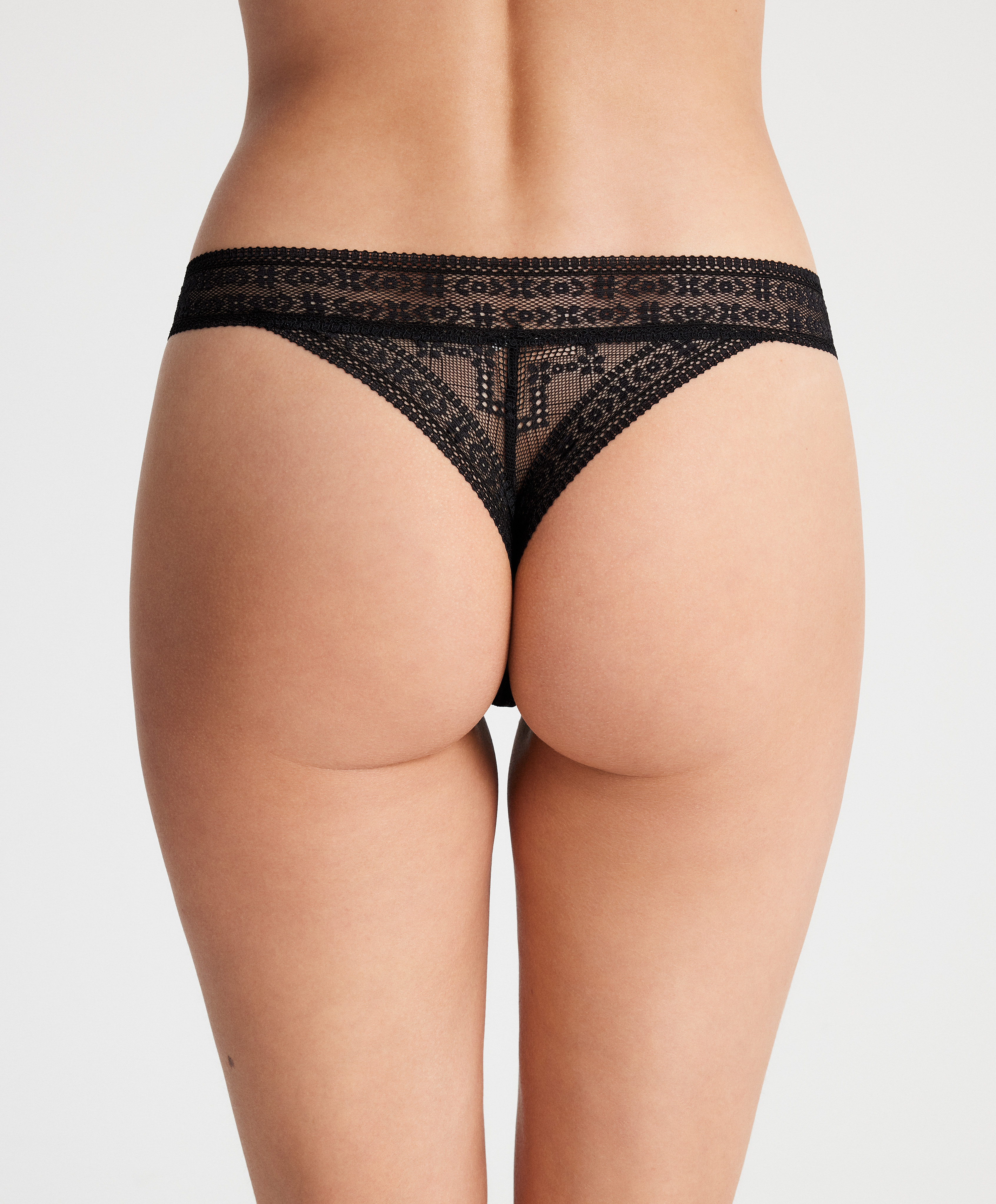 V-cut thong in floral lace