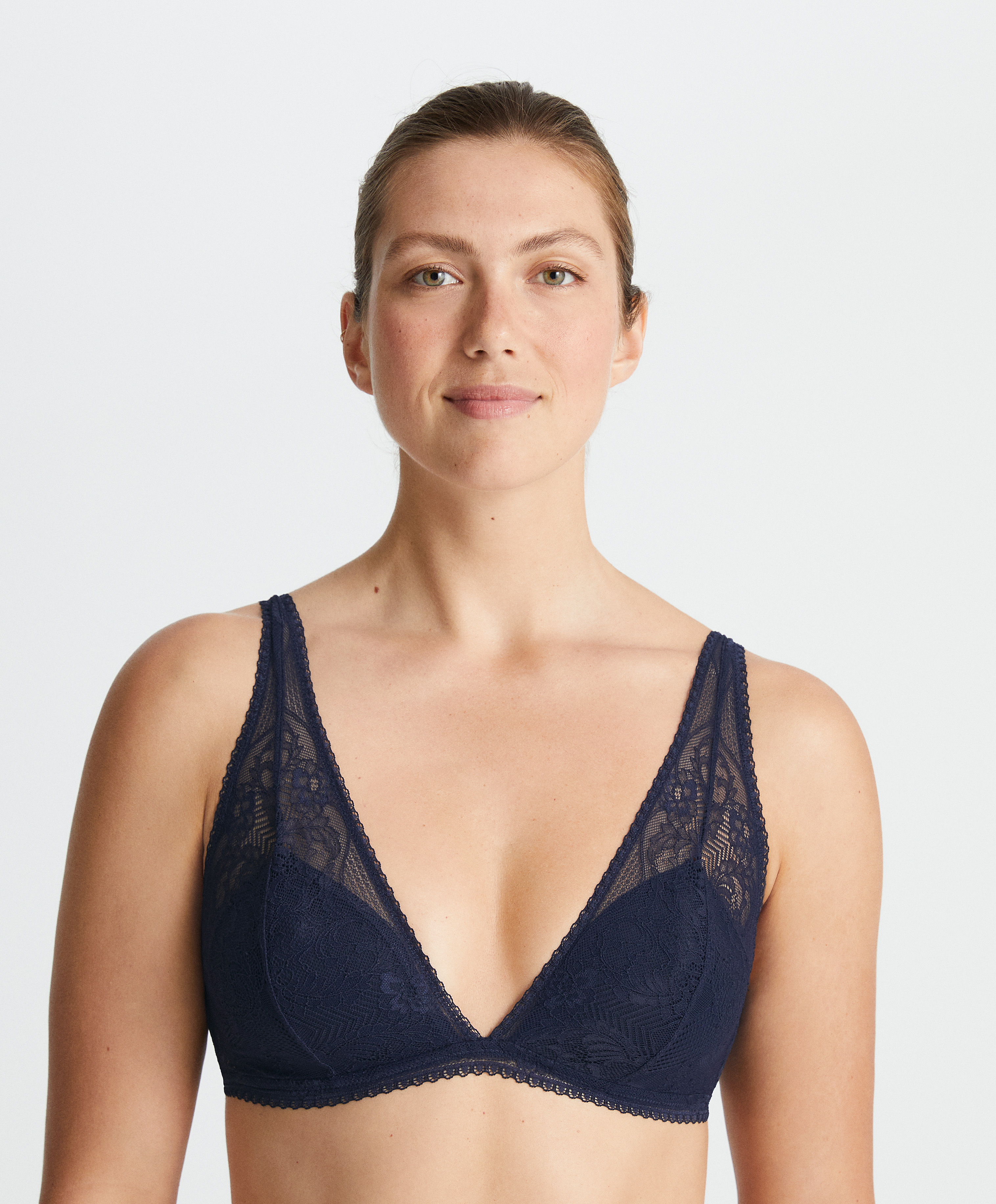0189/289 Floral lace halterneck-style bra