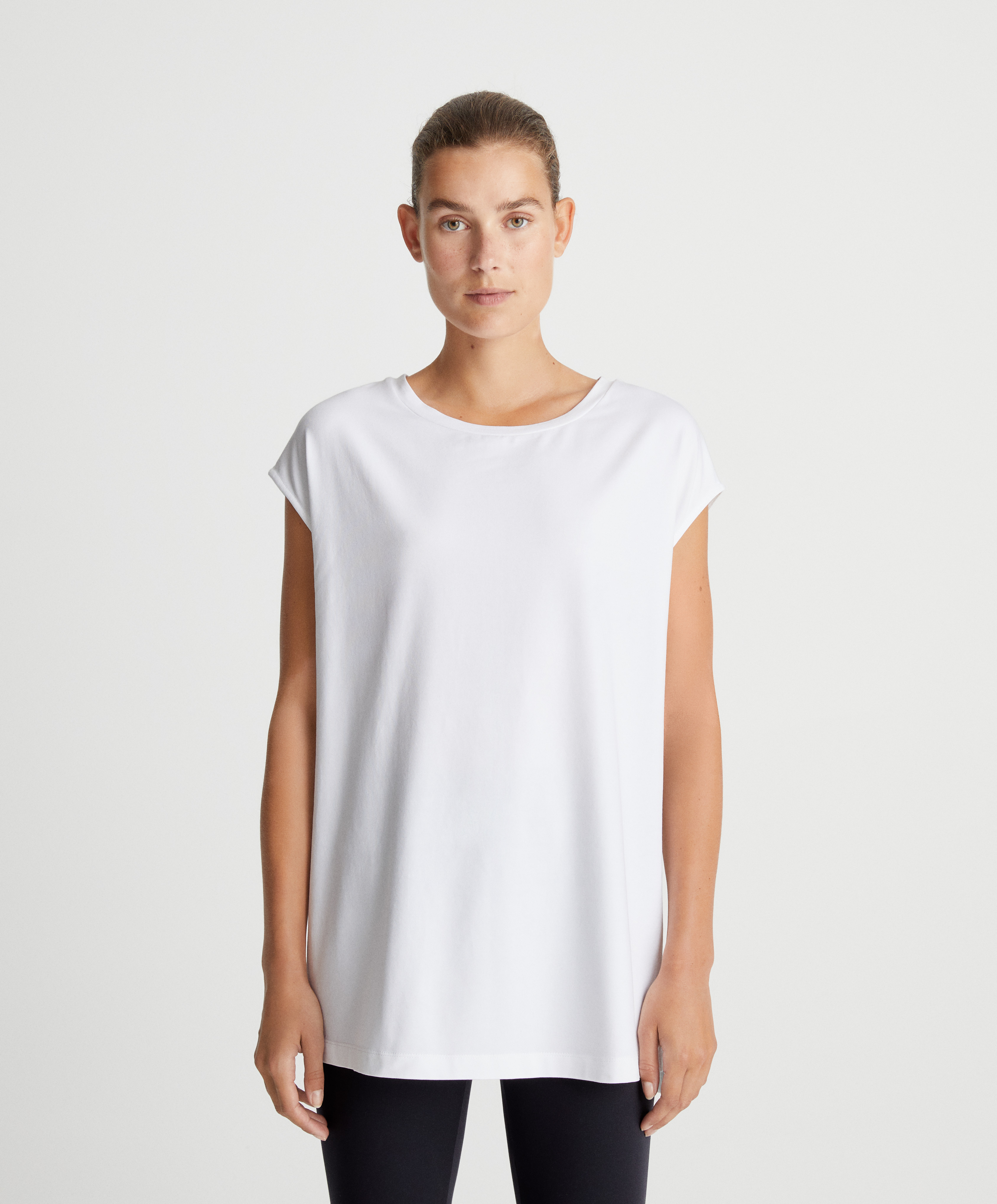 Slits short-sleeved cotton T-shirt