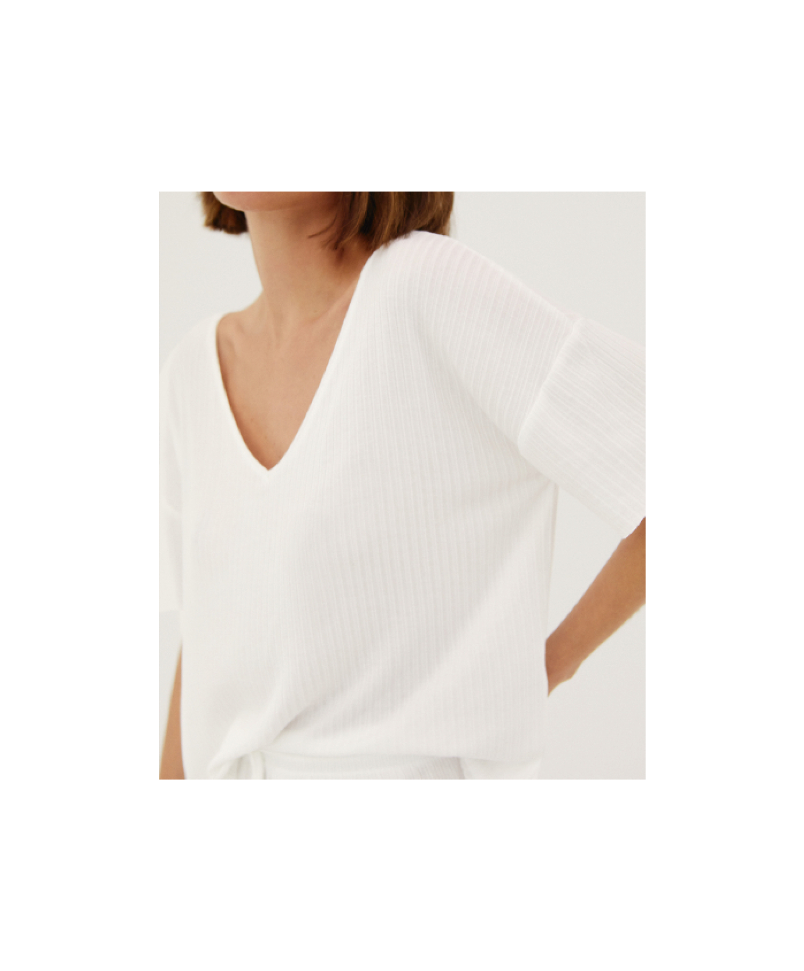 Novedades en pijamas y batas de mujer | OYSHO España