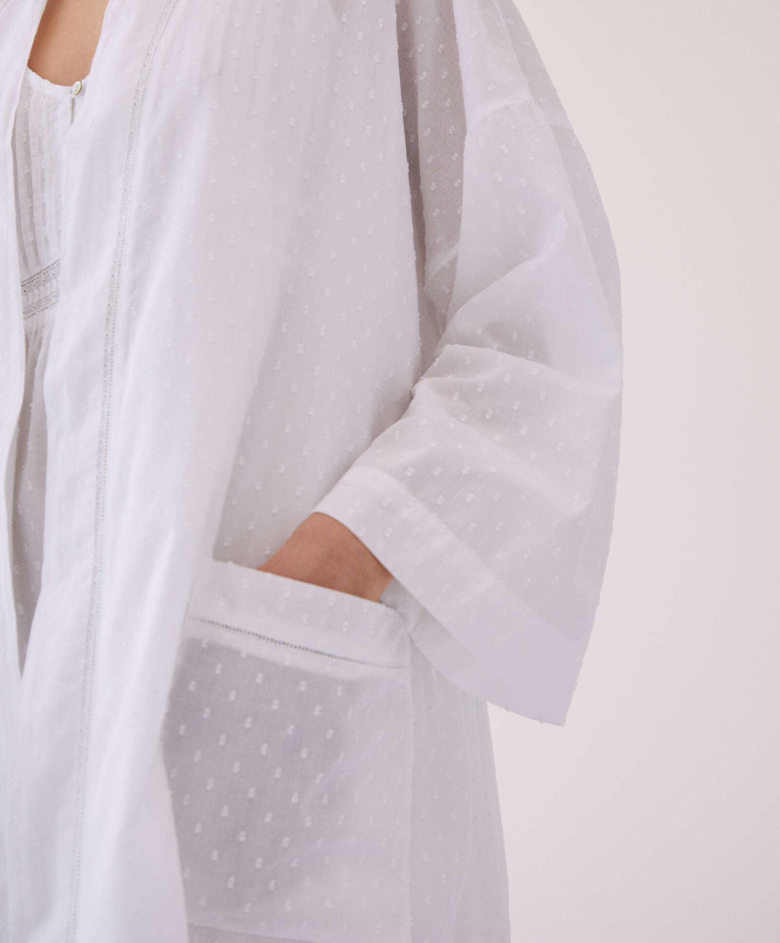 100% cotton plumeti dressing gown