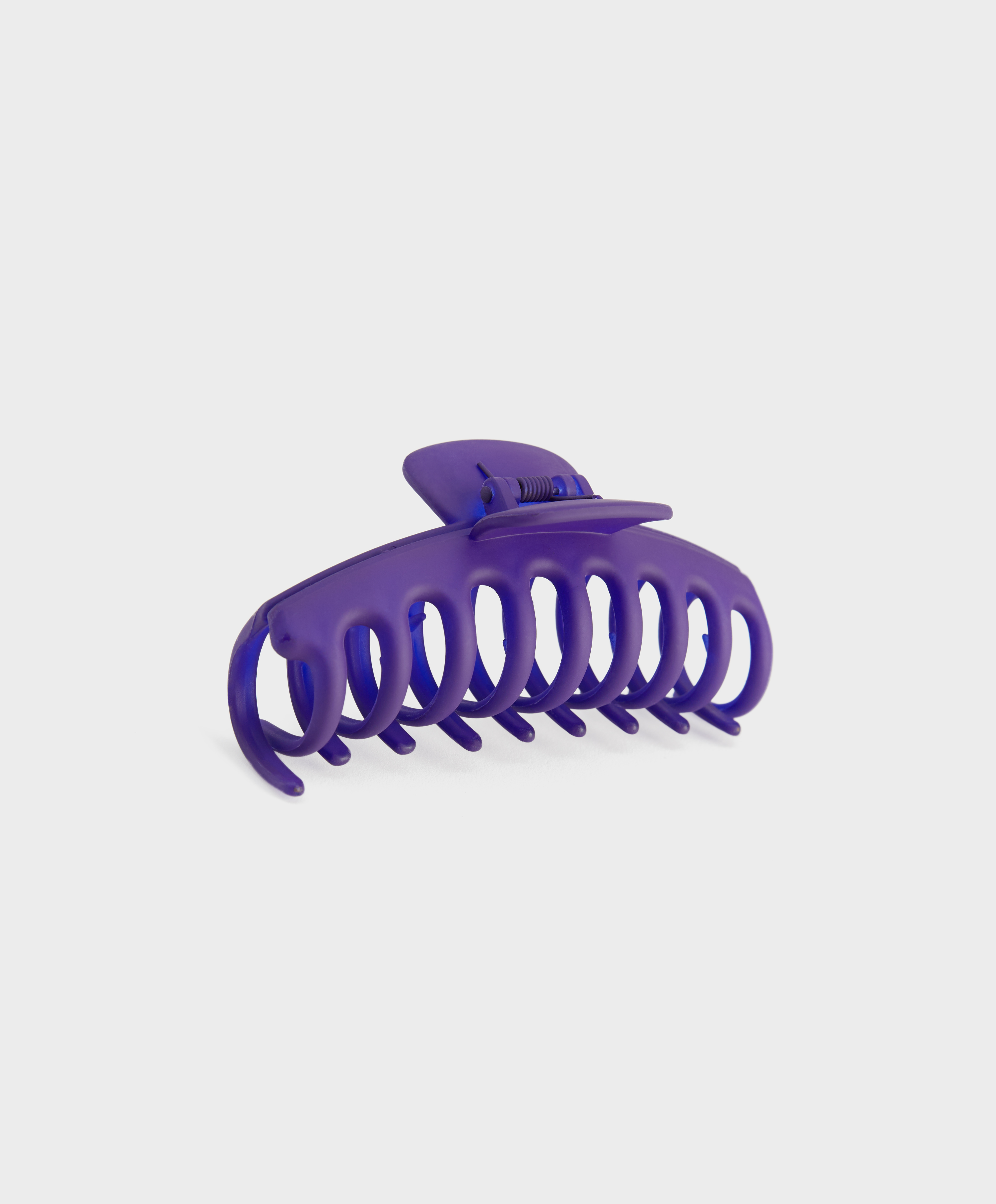 Matte-finish maxi spiral hair clasp