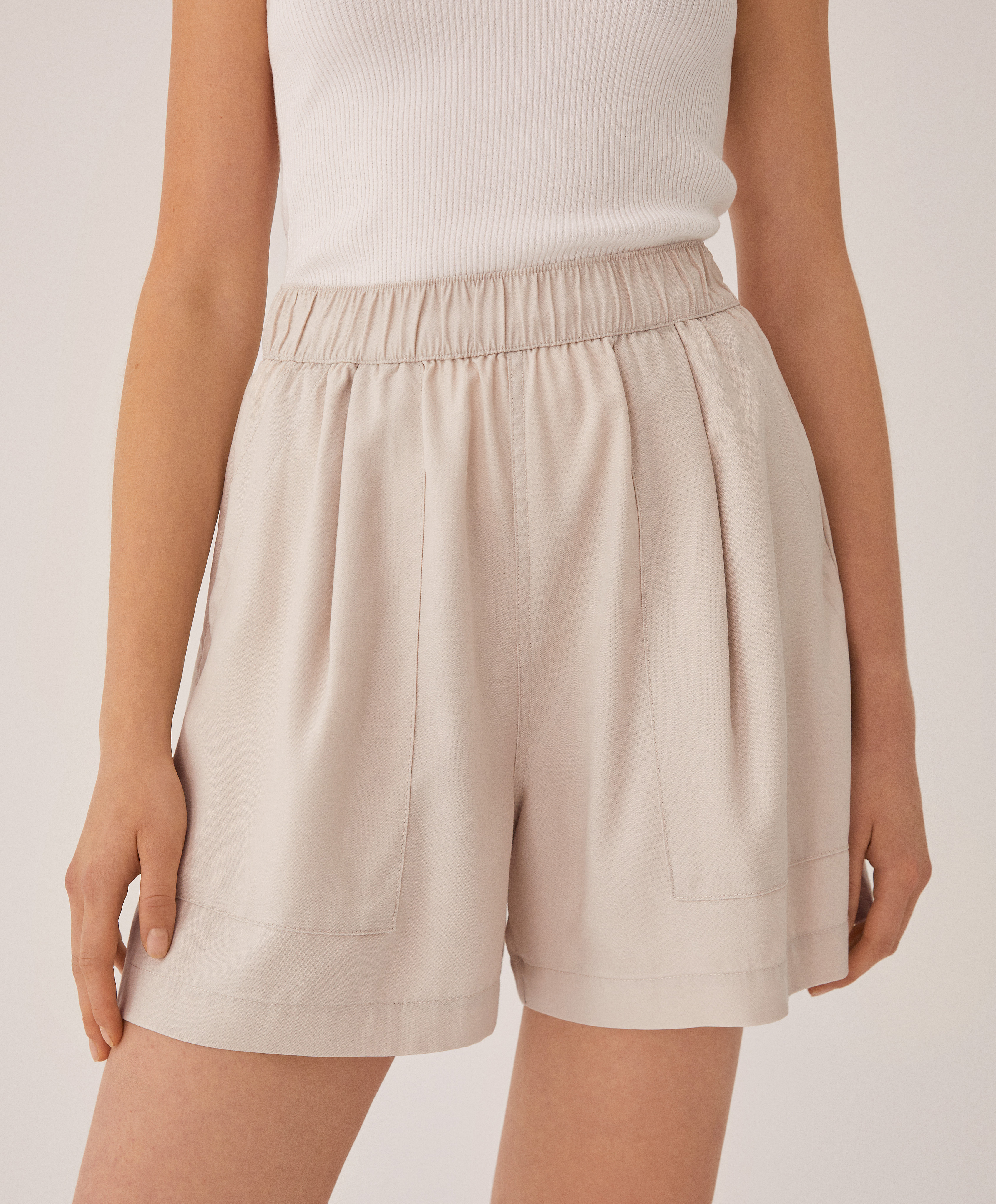 Soft touch lyocell shorts