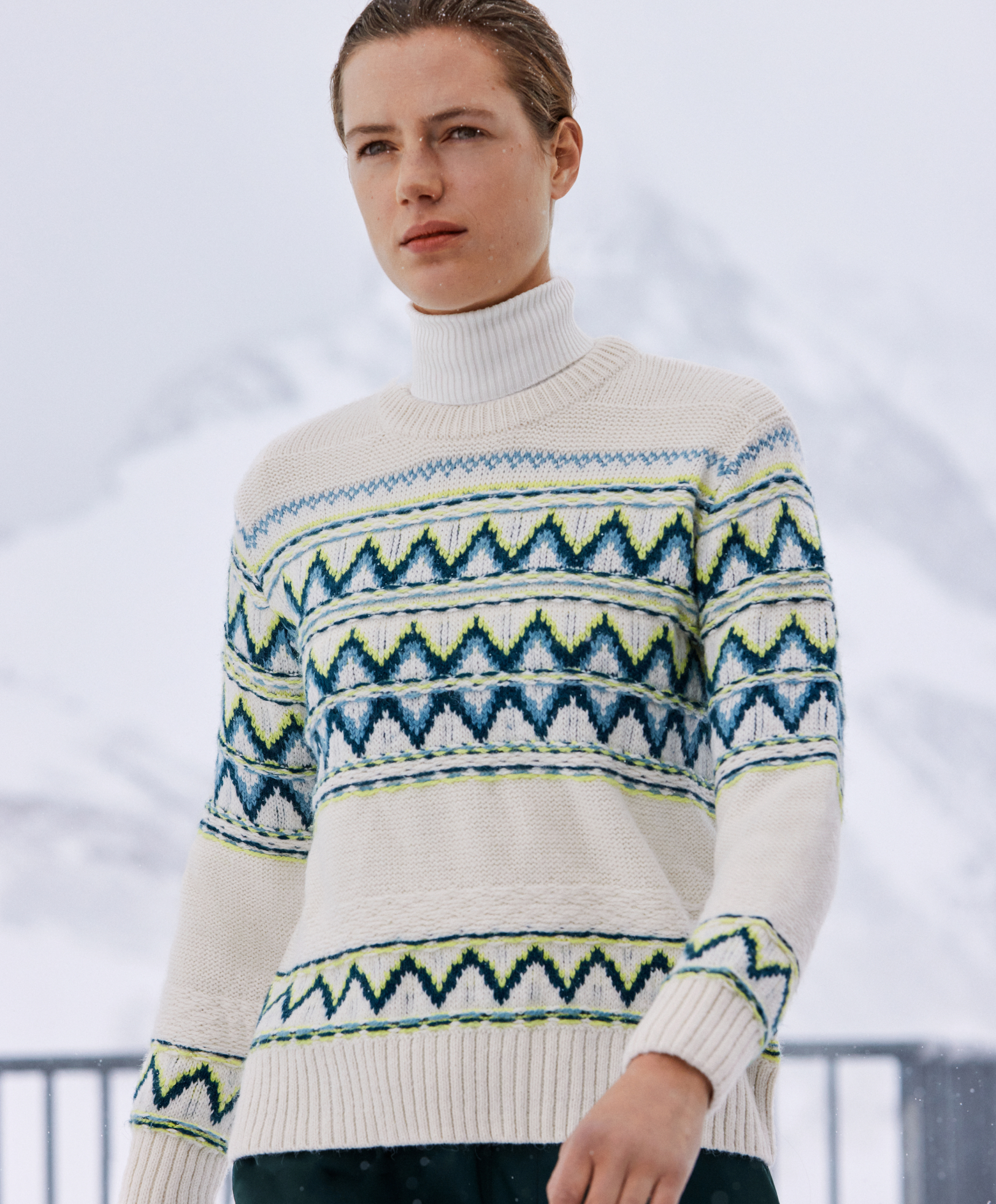 Women's knitwear | Weekend | OYSHO 