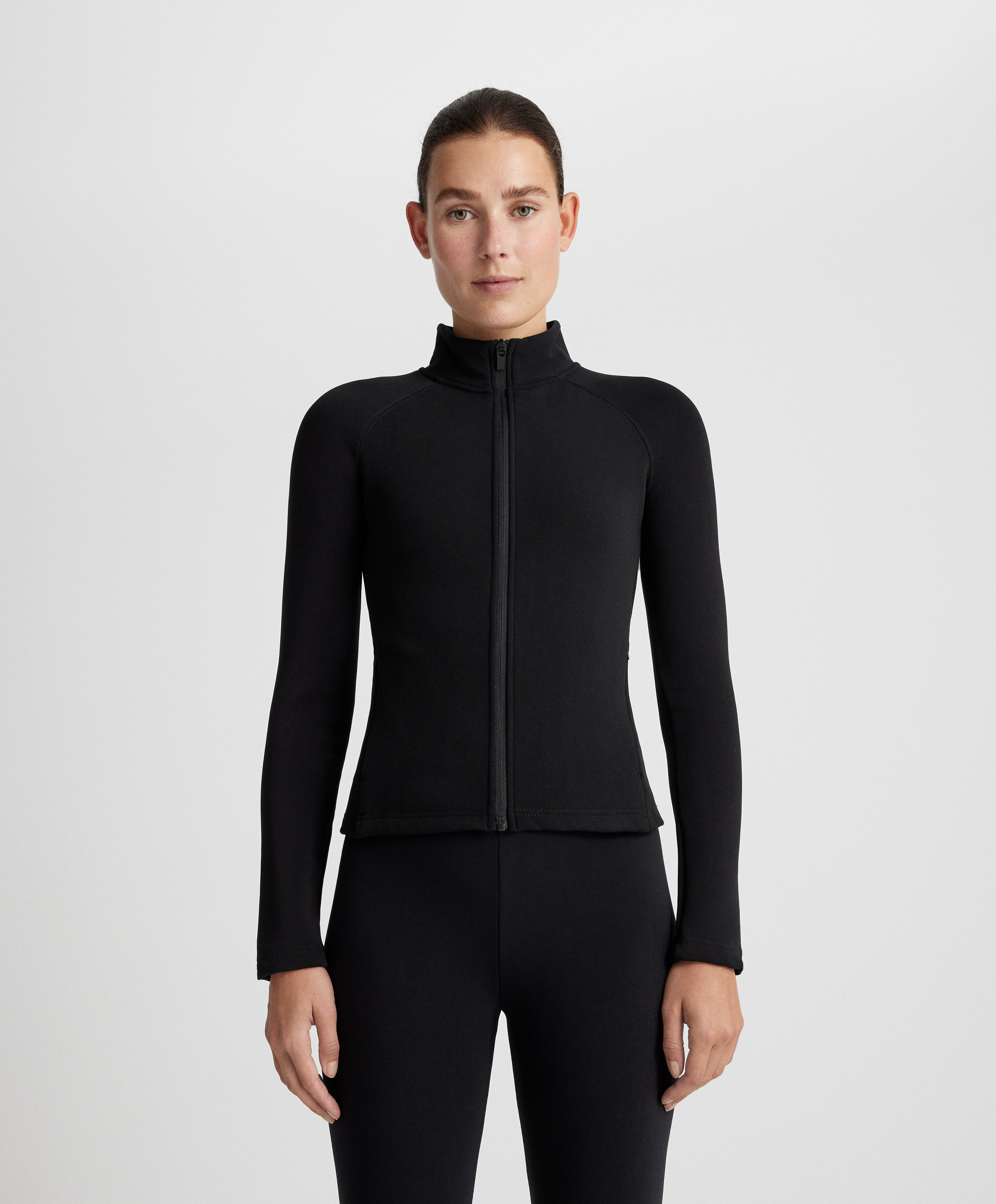 Chaquetas deportivas para mujer | Deporte | OYSHO España