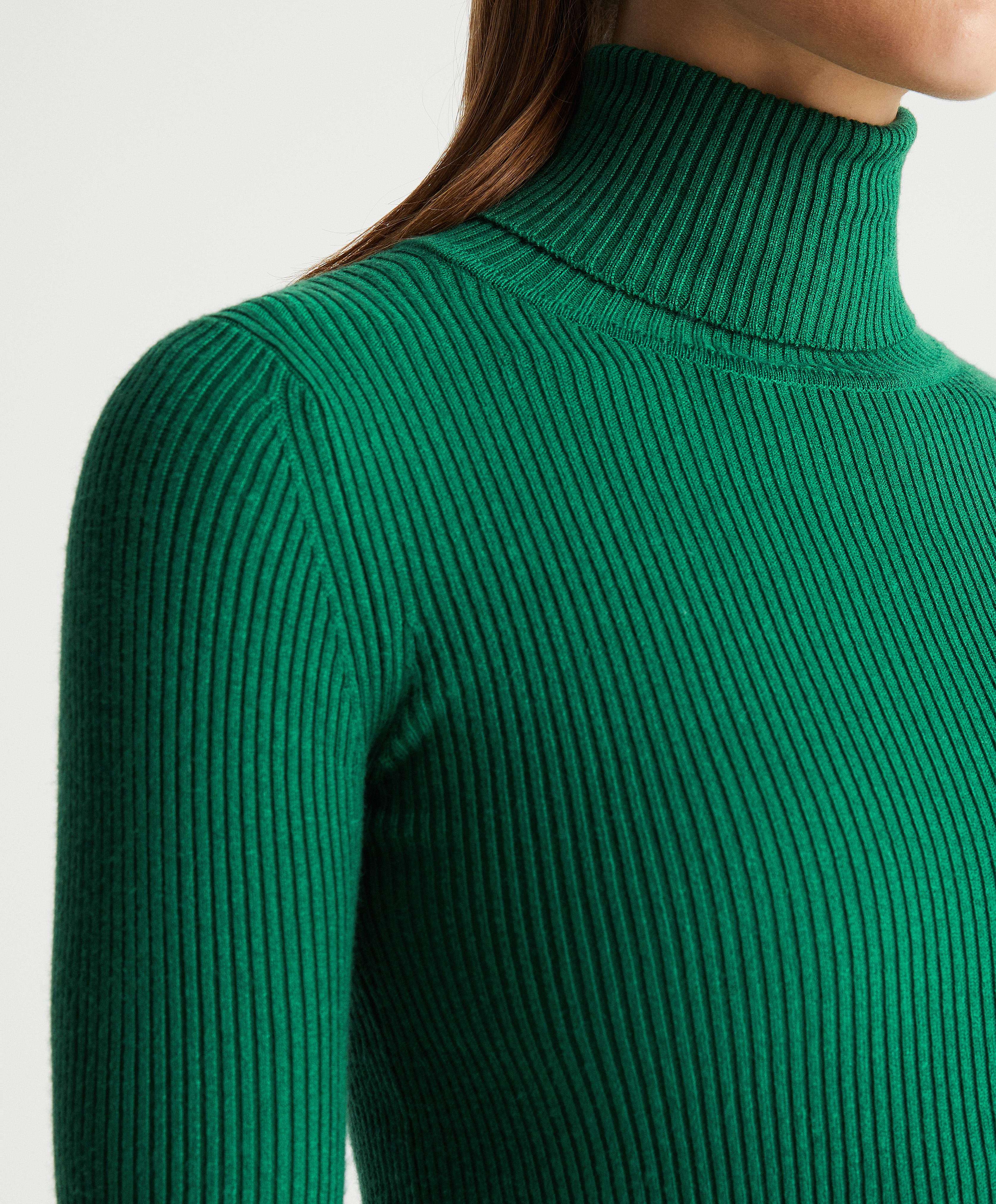 High neck sweater