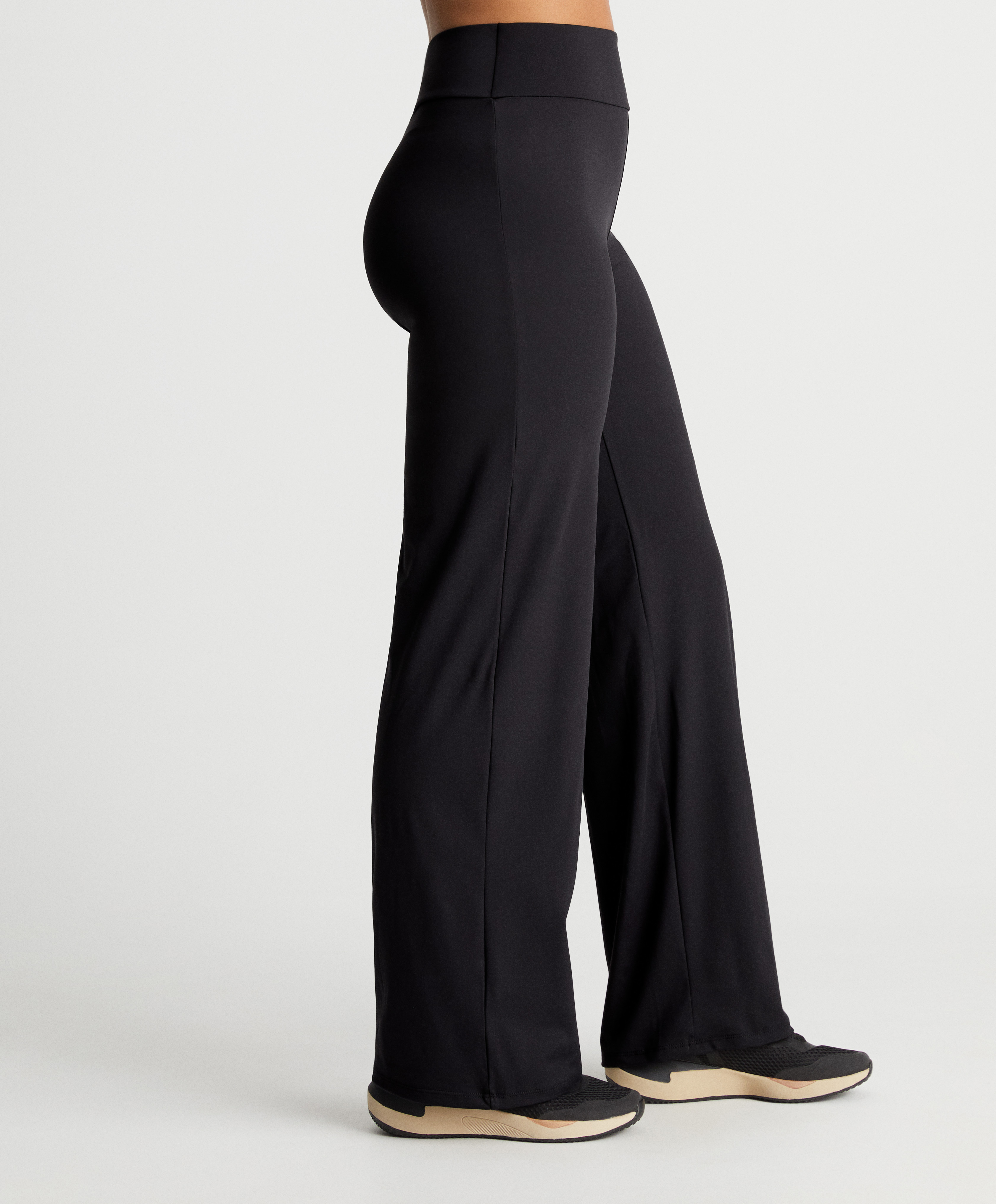 Comfort straight trousers