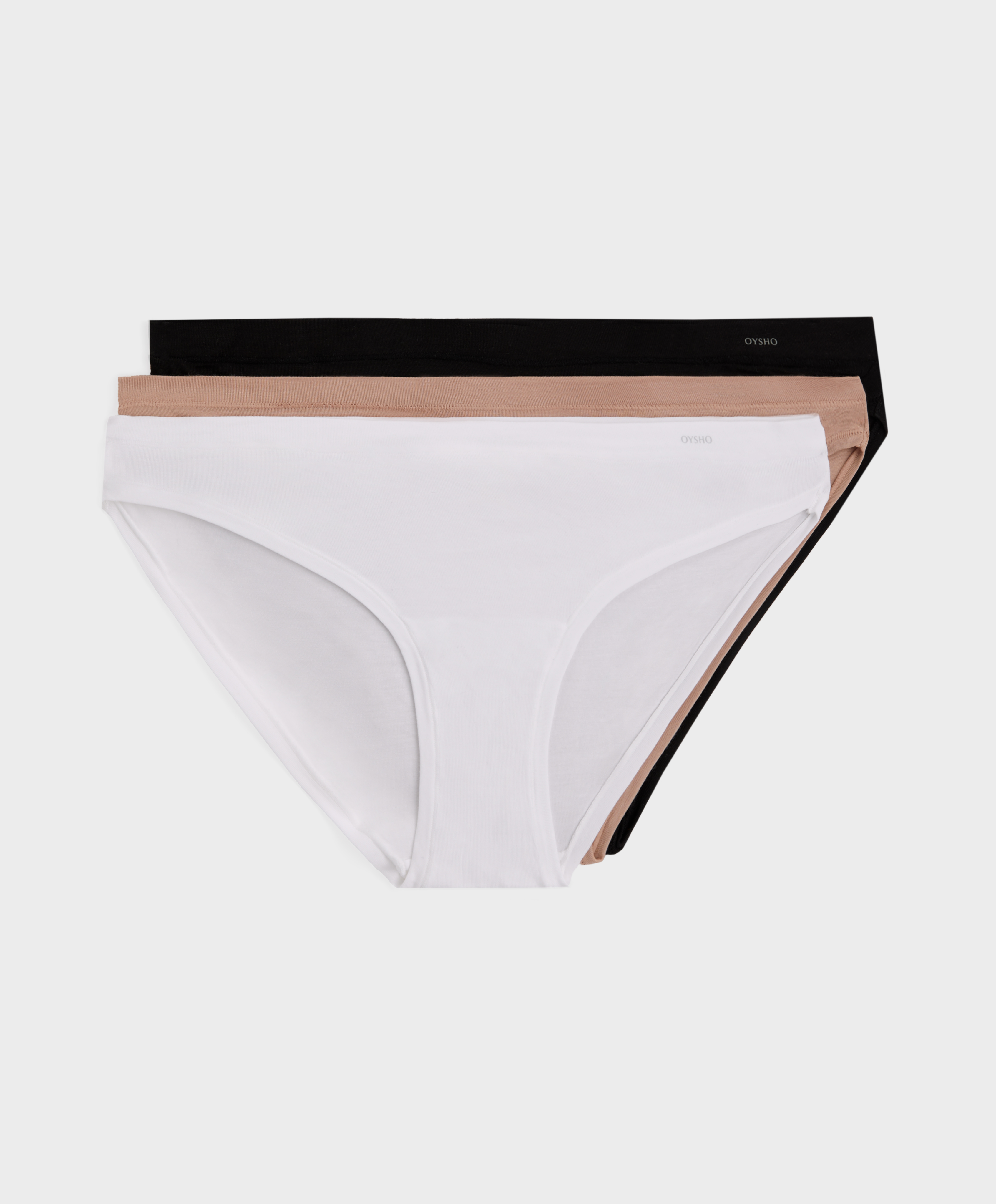 3 modal classic briefs with logo
