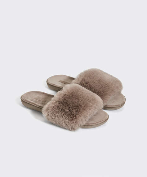 Sandalia ligera - ZAPATILLAS - CALZADO | OYSHO Islas Canarias