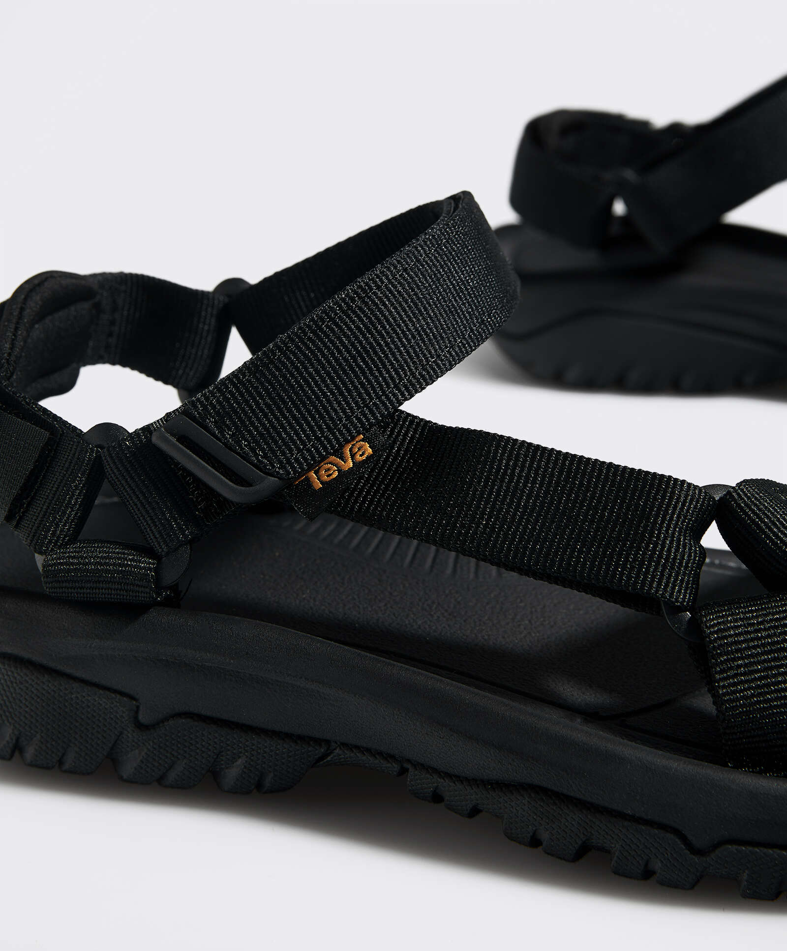 Oysho - Sandalia Teva ® Teva Hurricane XLT2