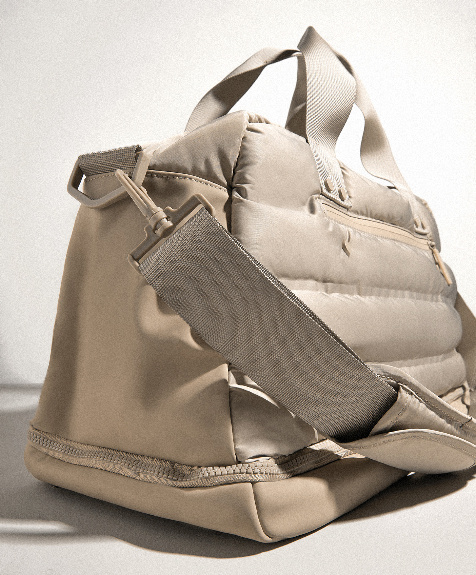 Bolsas de deporte | Accesorios | OYSHO España