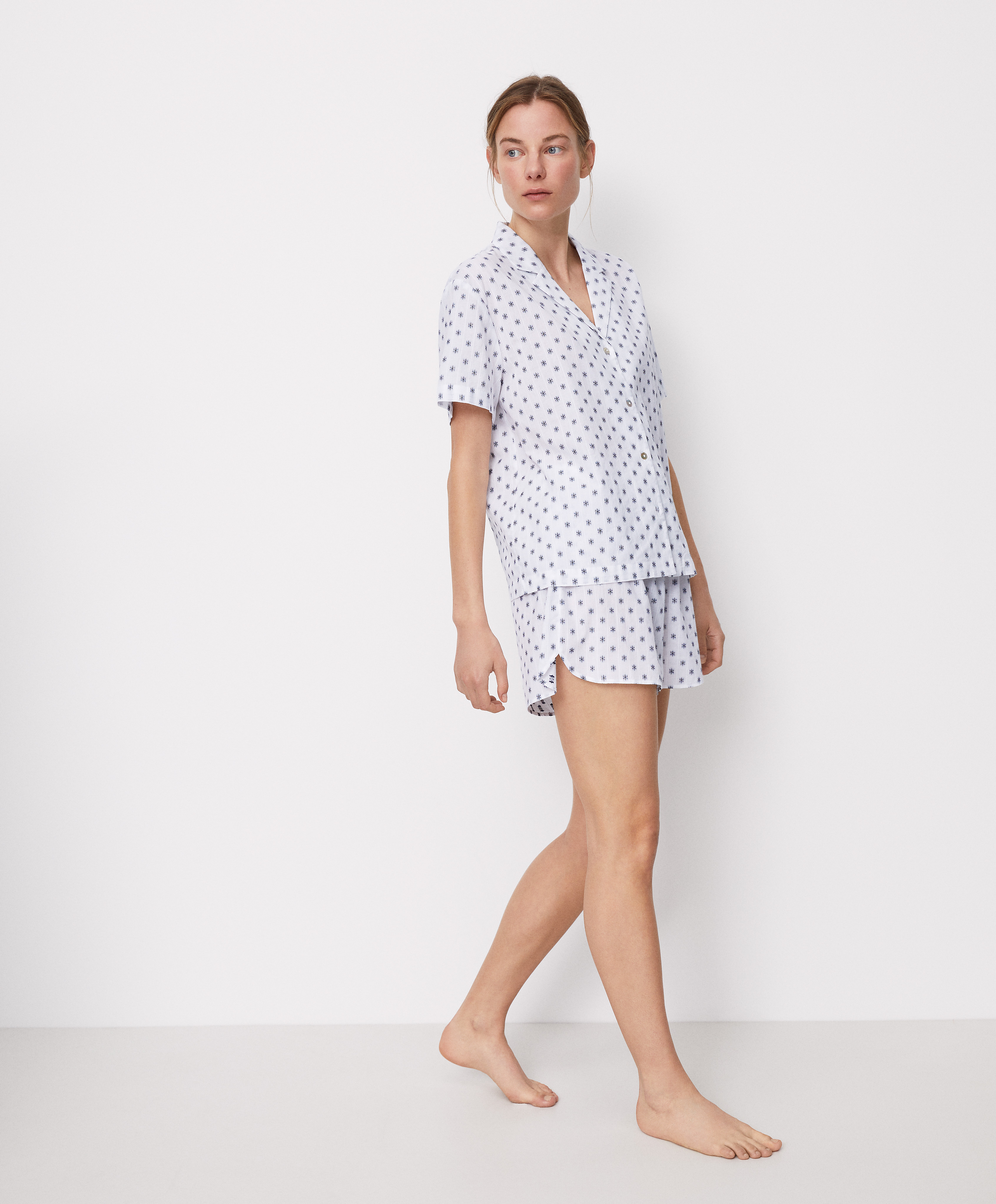 Blusa de doble botonadura en satín - H\u0026M CO