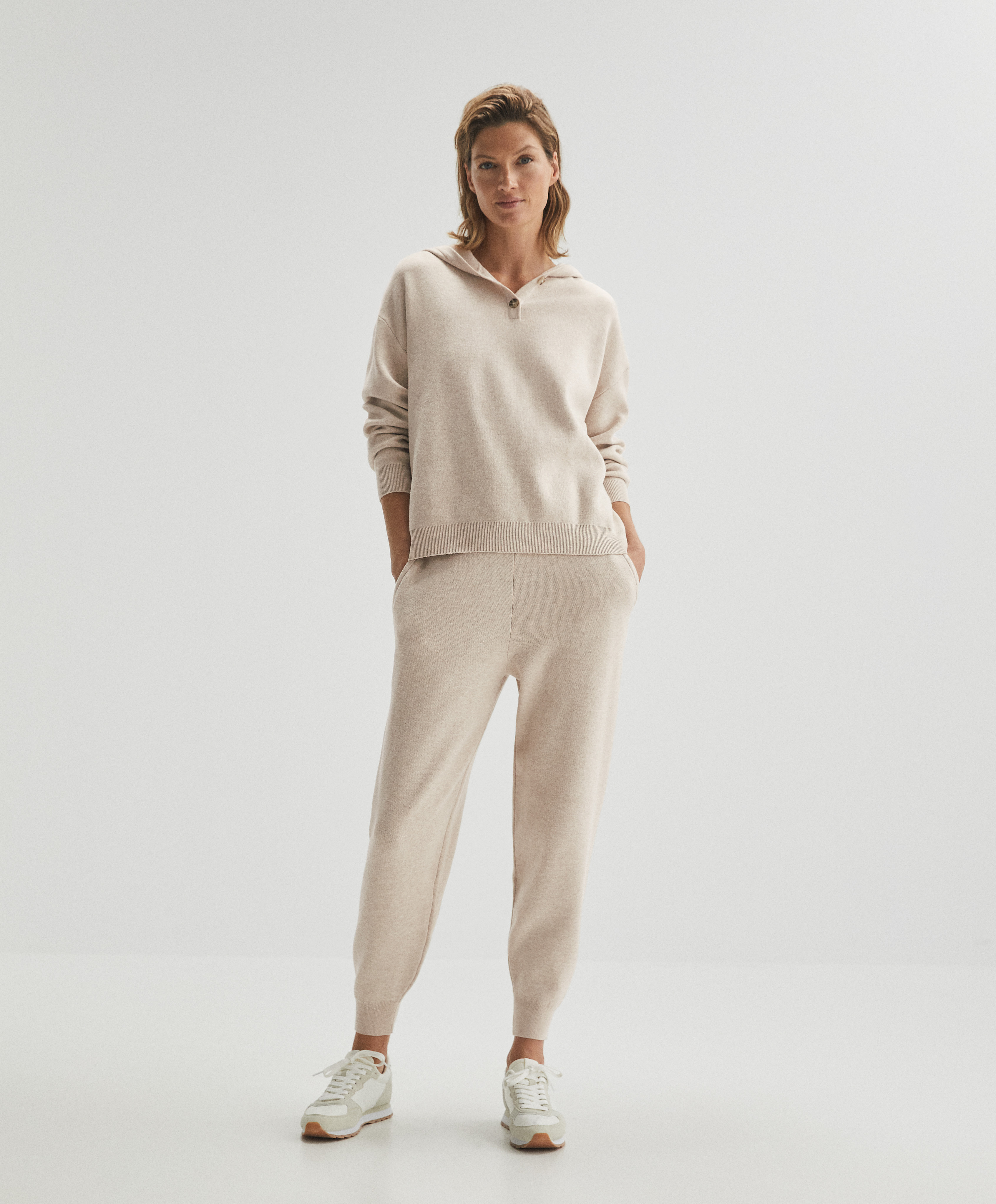 Chándal punto crudo - Colección join life | OYSHO Andorra