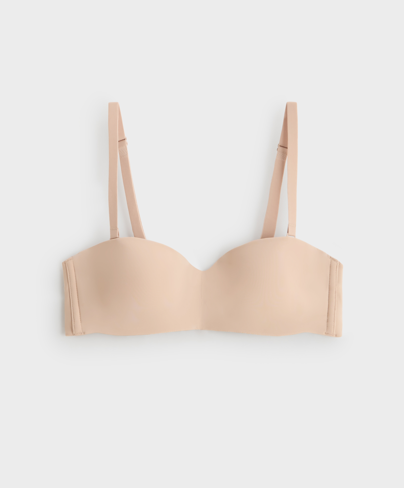 0105/104 Beha van polyamide met afneembare schouderbandjes