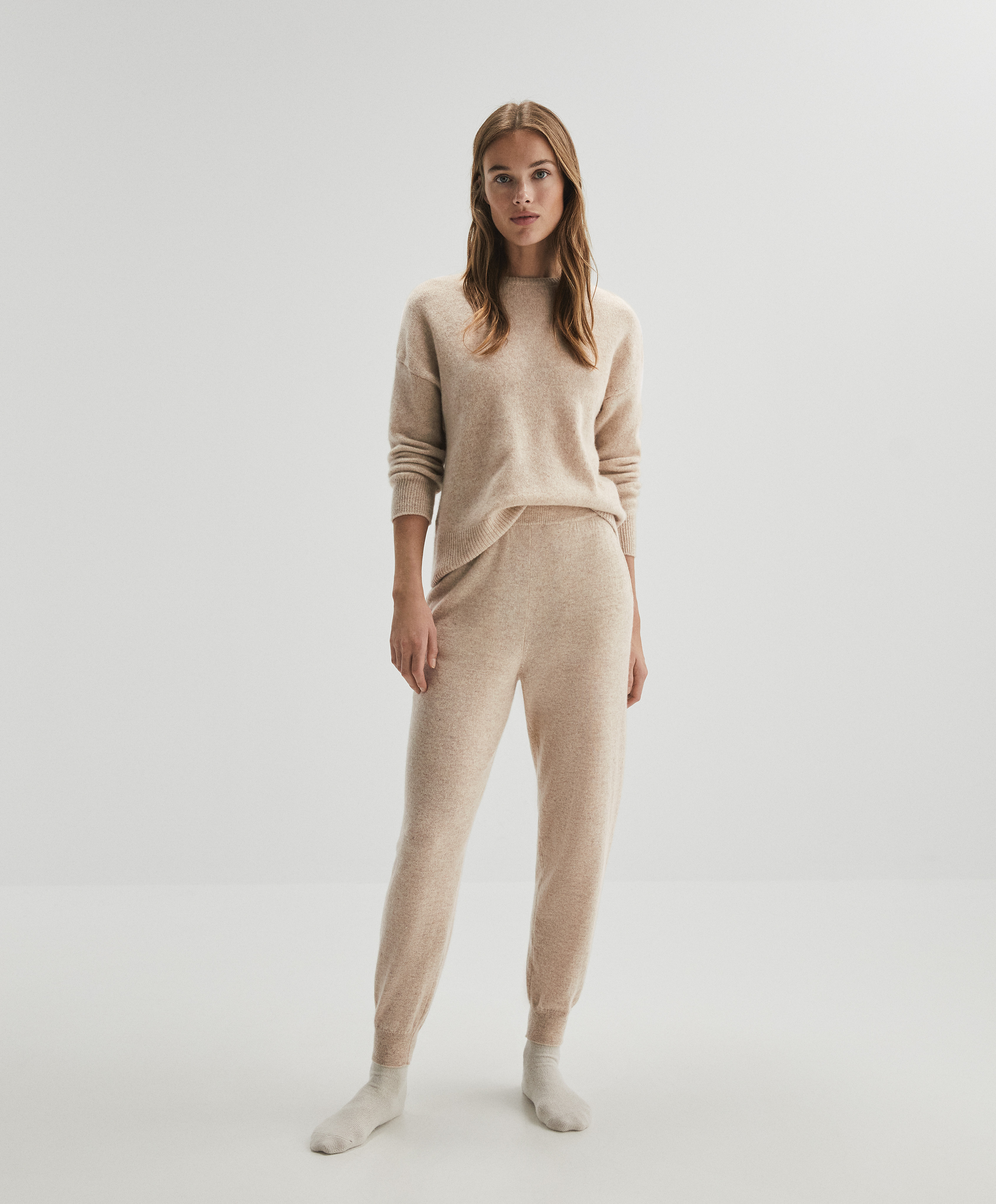 best cashmere lounge set