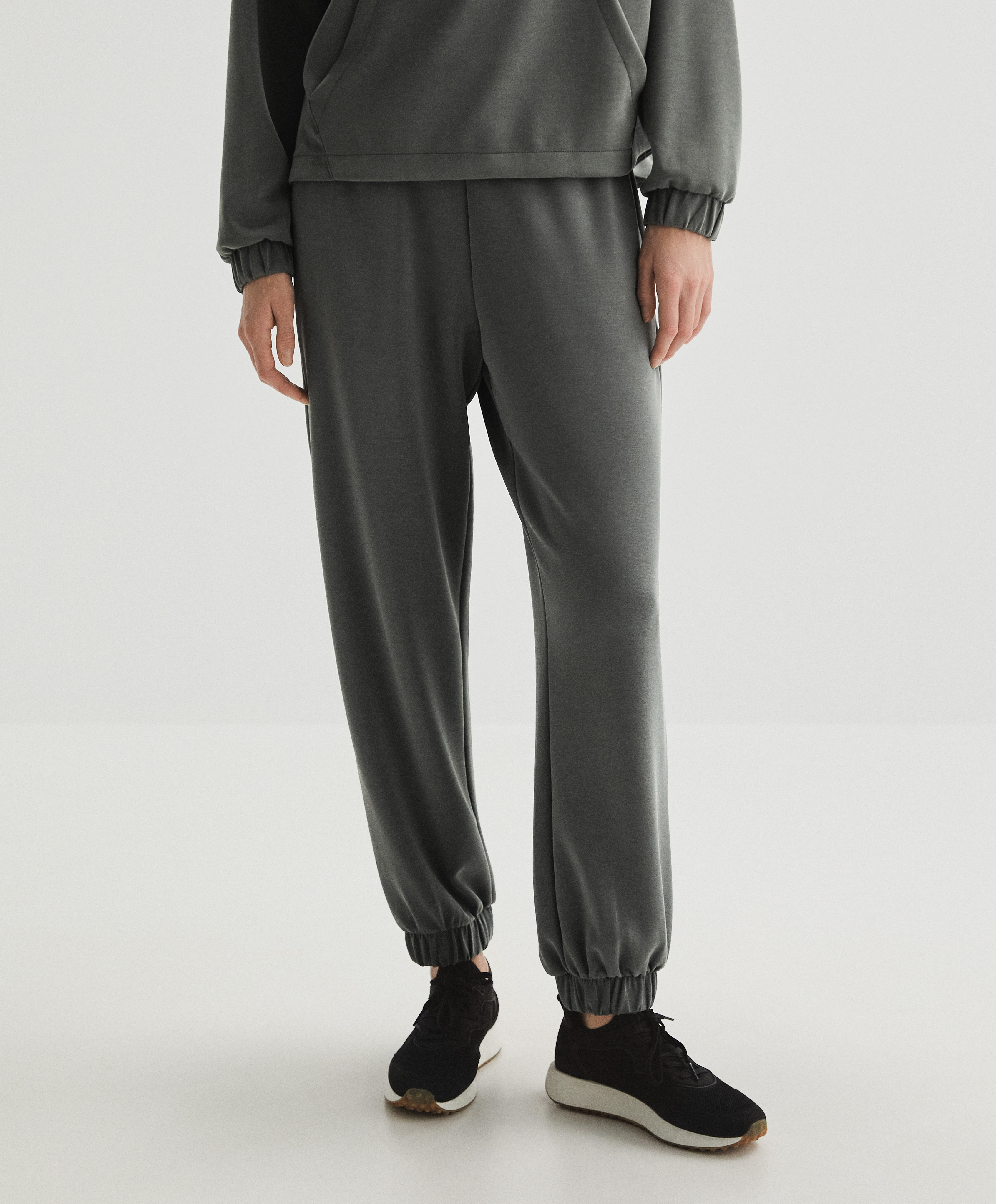 Pantaloni sportivi donna | Sport | OYSHO Italia