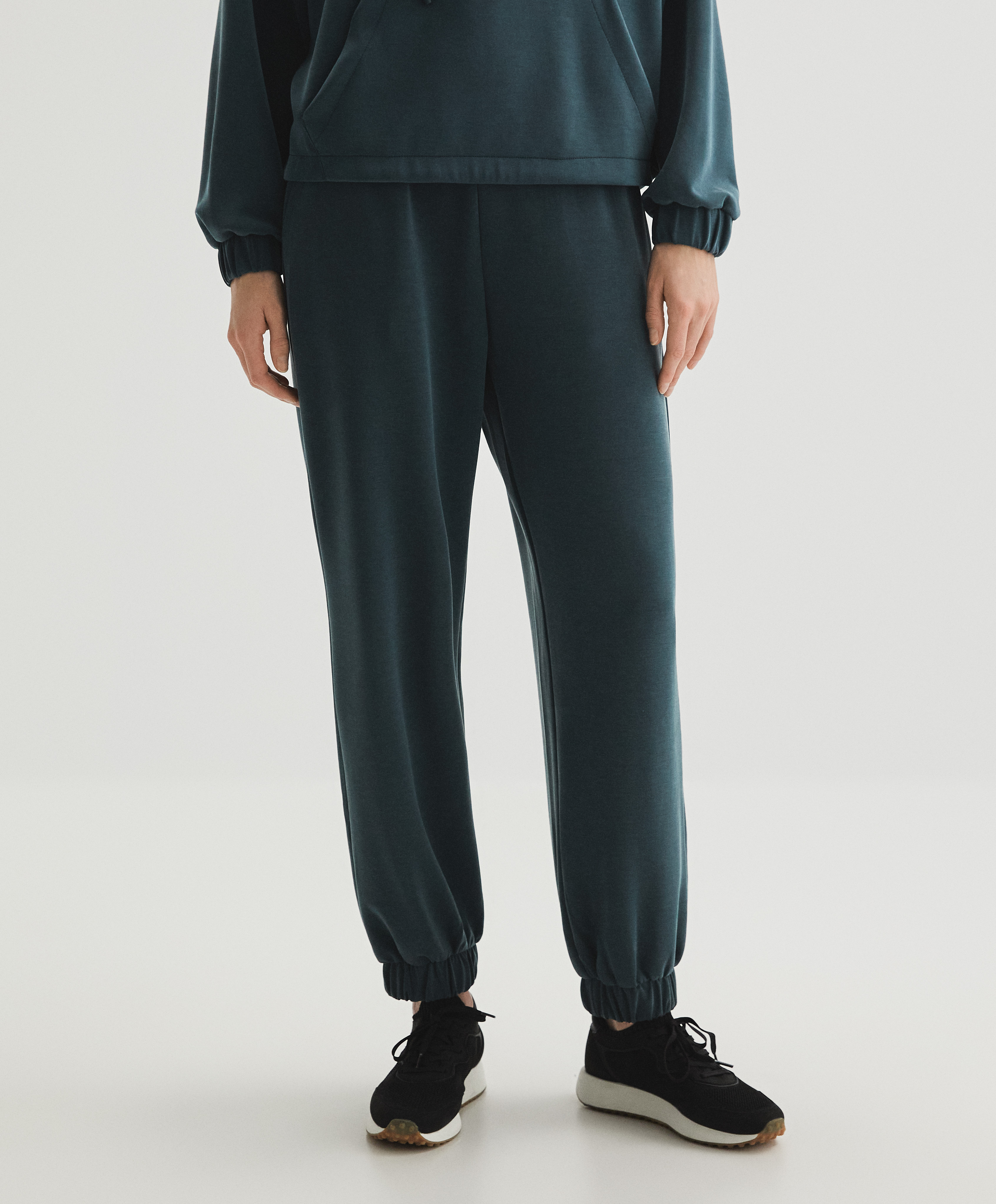 Pantaloni sportivi donna | Sport | OYSHO Italia