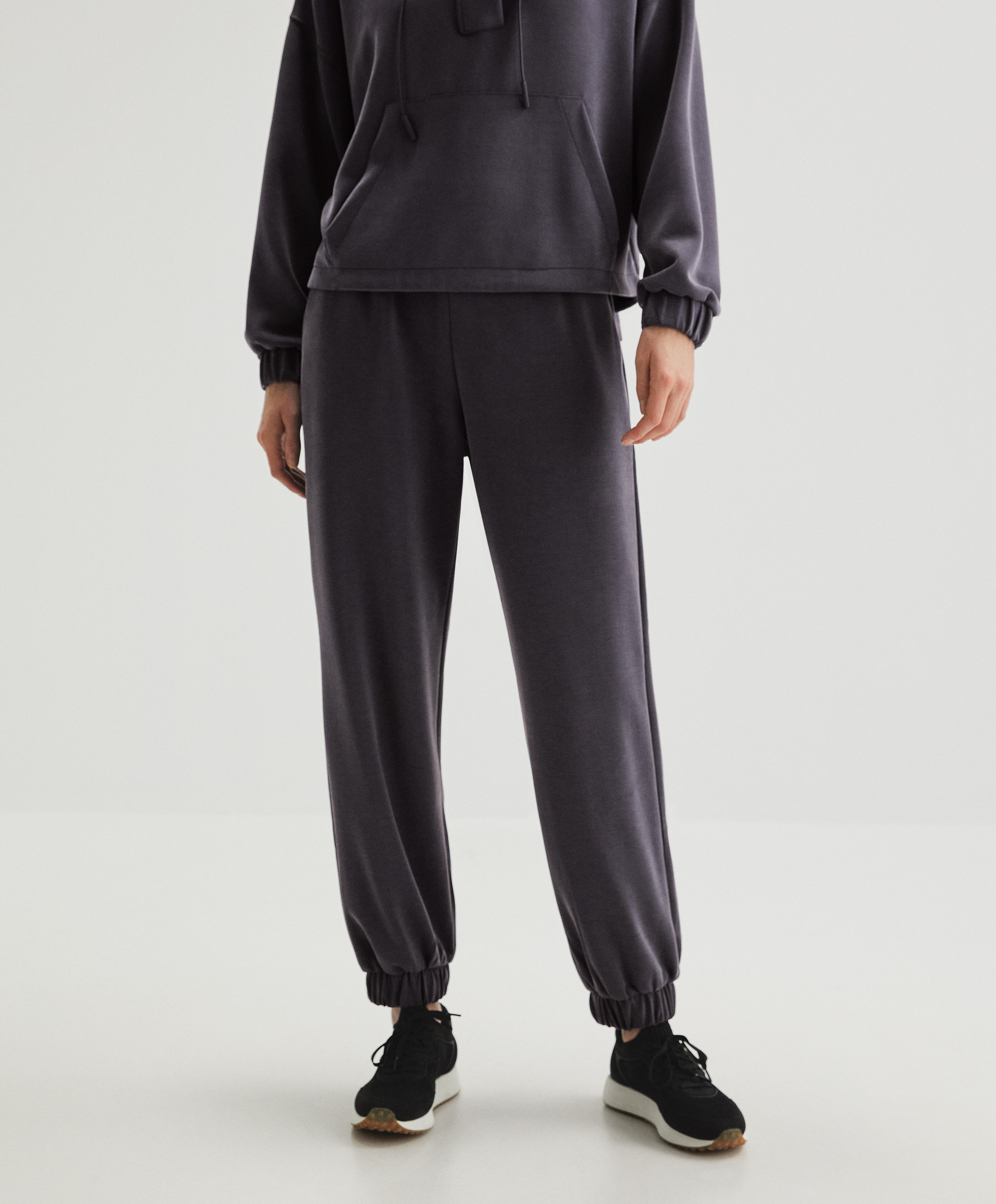 Joggers deportivos para mujer | Deporte | OYSHO España