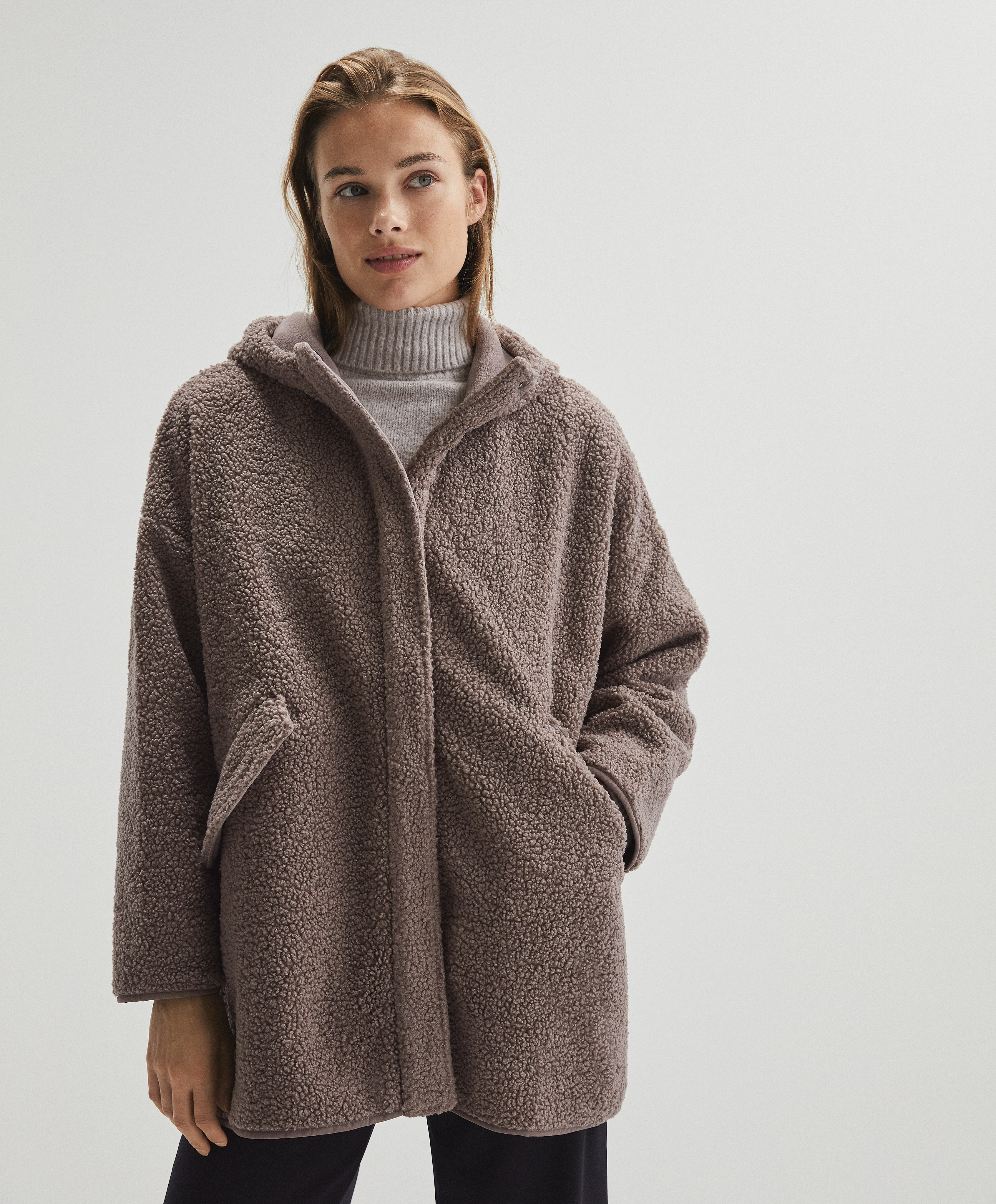 Chaqueta borreguillo - Colección join life | OYSHO España
